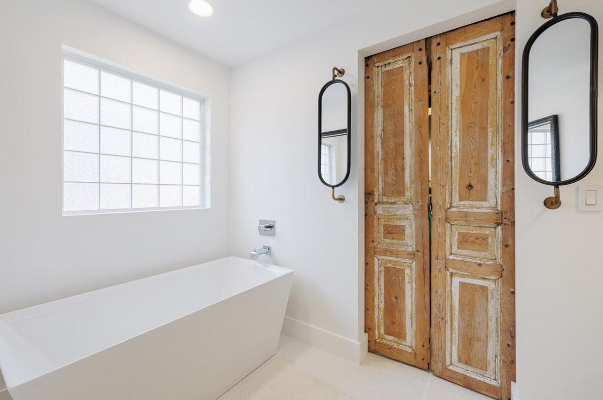 504 First Ave, Destin FL  32541-1702 exterior