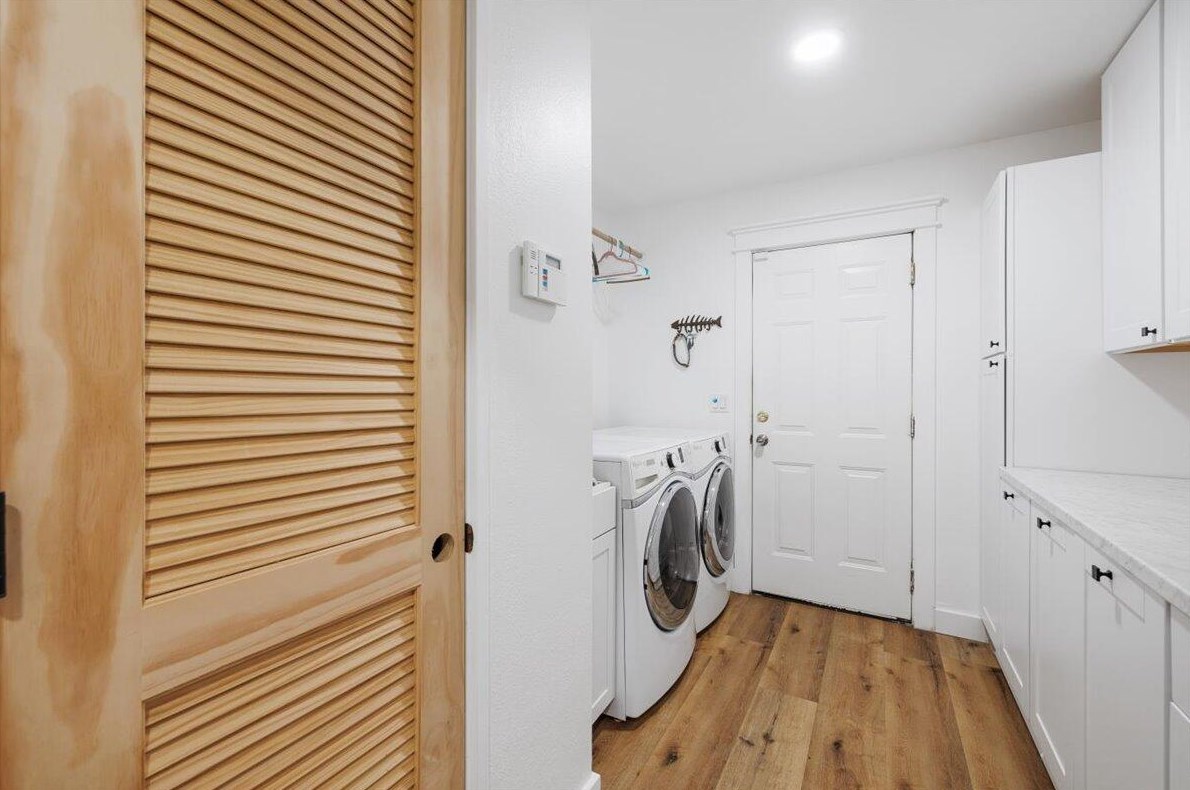 504 First Ave, Destin FL  32541-1702 exterior