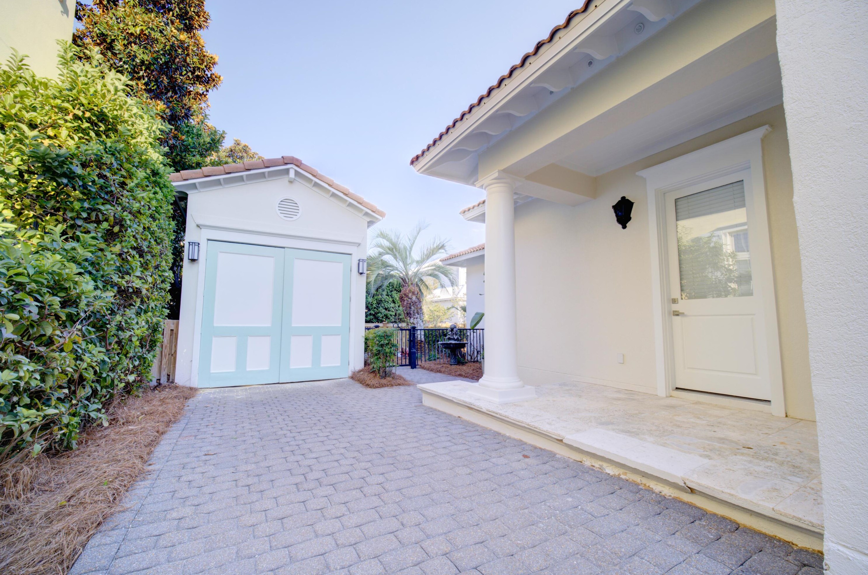 37 Rue Martine, Destin FL  32550-4909 exterior