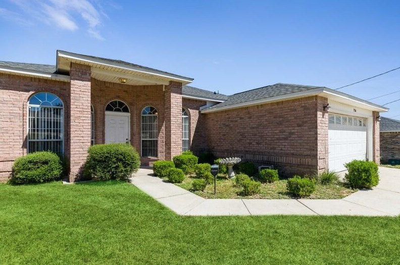 236 Trish Dr, Crestview FL  32536-6455 exterior