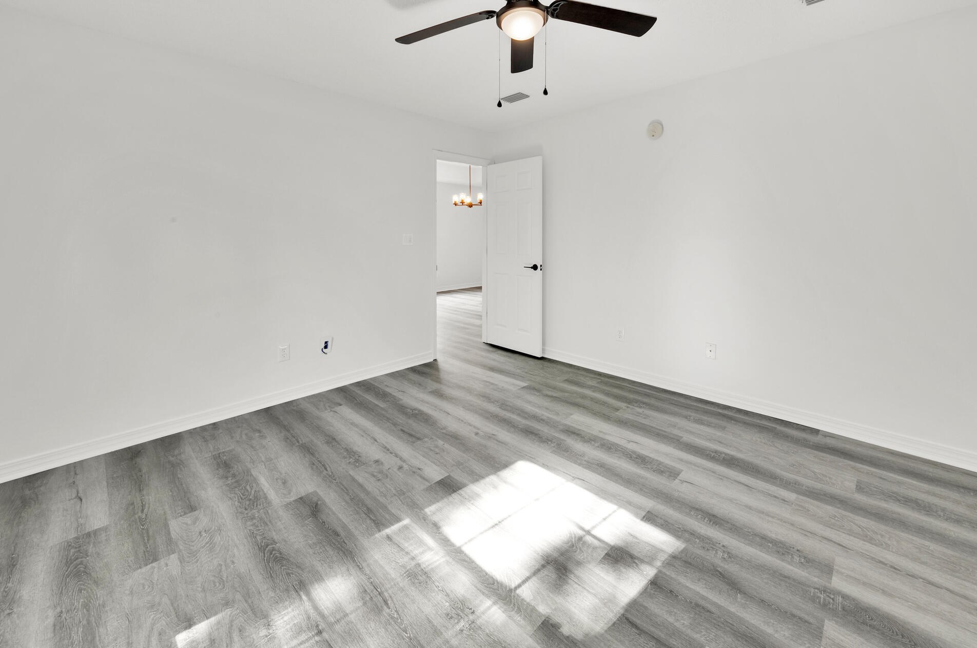 388 Pristine Water Ln, Mary Esther FL  32569-2174 exterior