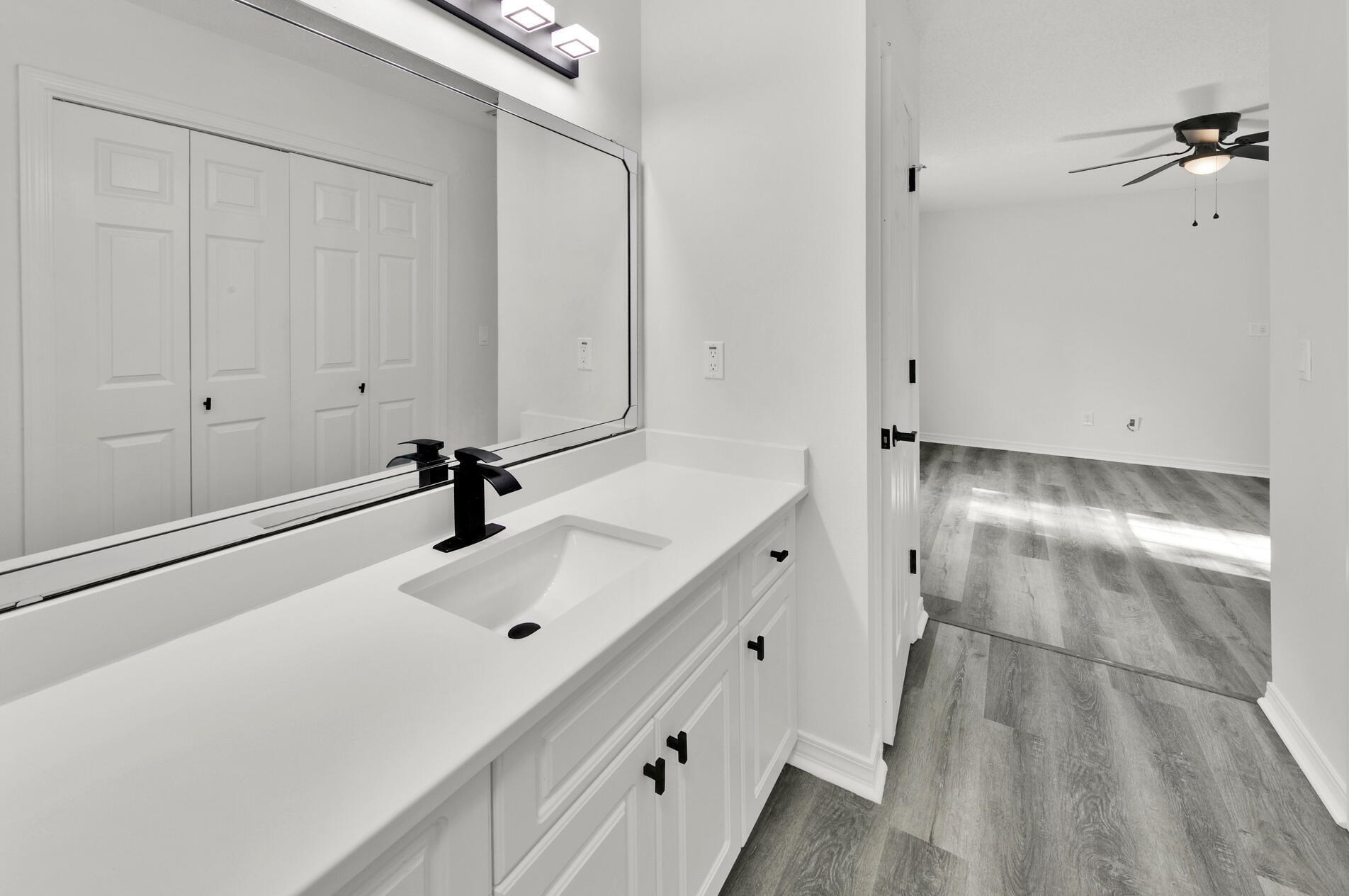 388 Pristine Water Ln, Mary Esther FL  32569-2174 exterior