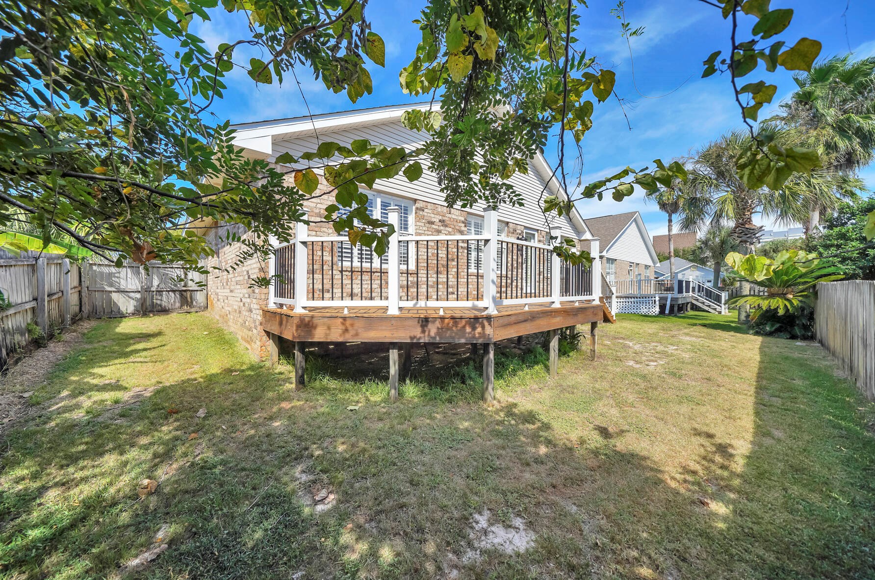 19 Whitecap Way, Destin FL  32550-7100 exterior
