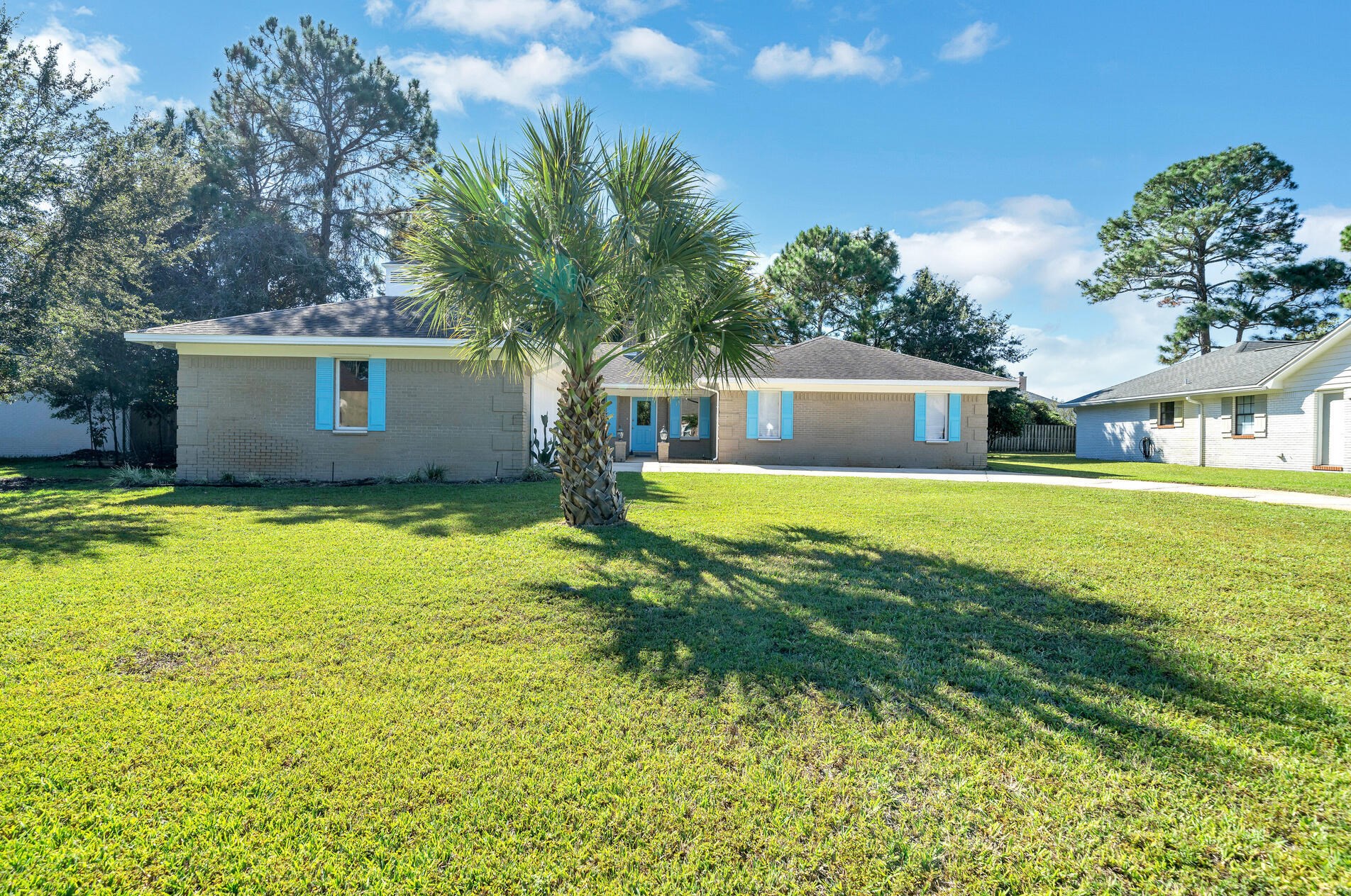 26 Country Club Dr, Destin FL  32541-4404 exterior