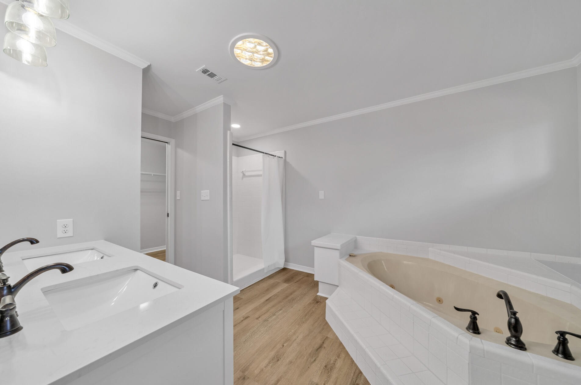 26 Country Club Dr, Destin FL  32541-4404 exterior