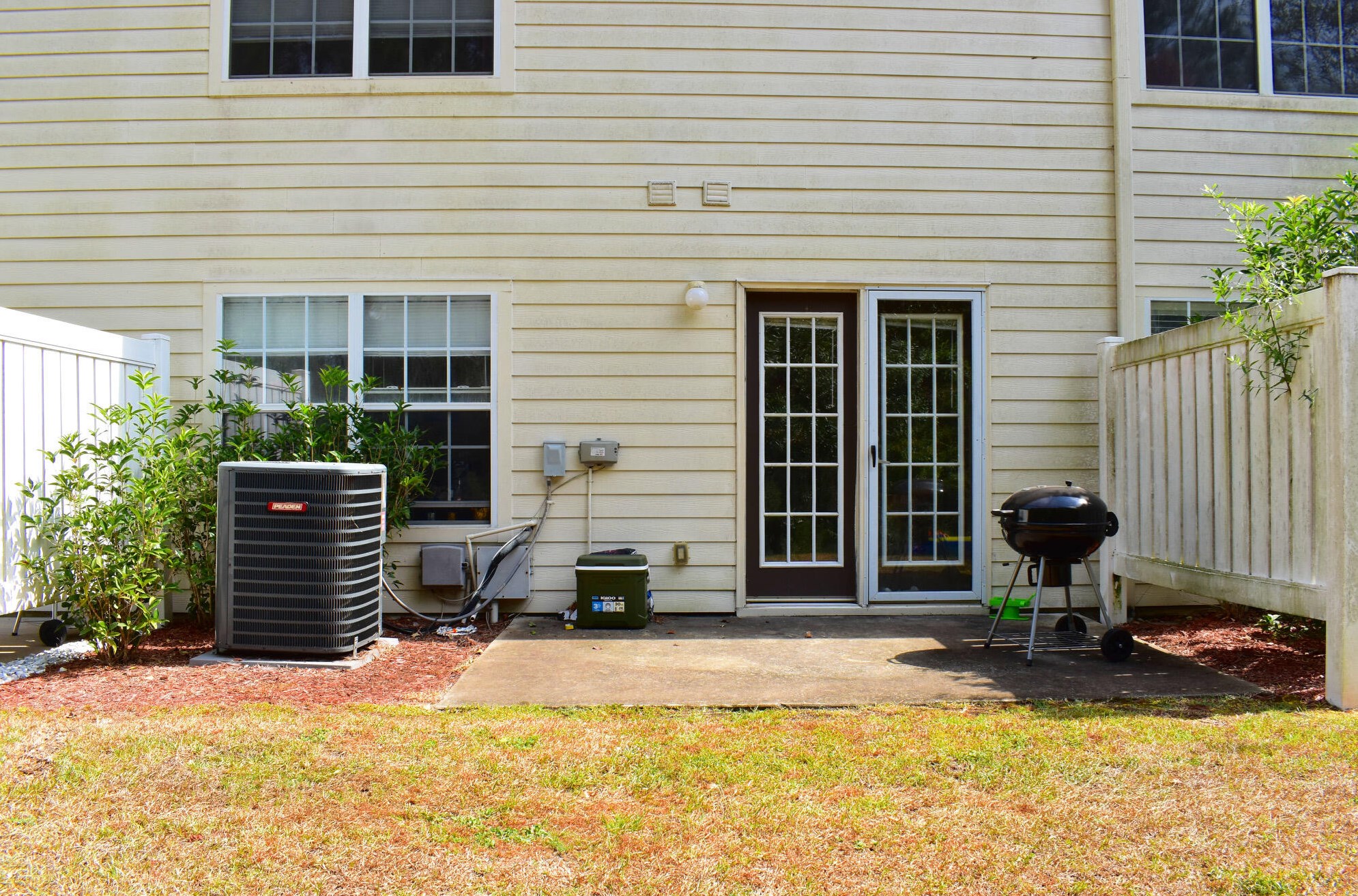 535 Wingspan Way, Crestview FL  32536-2255 exterior