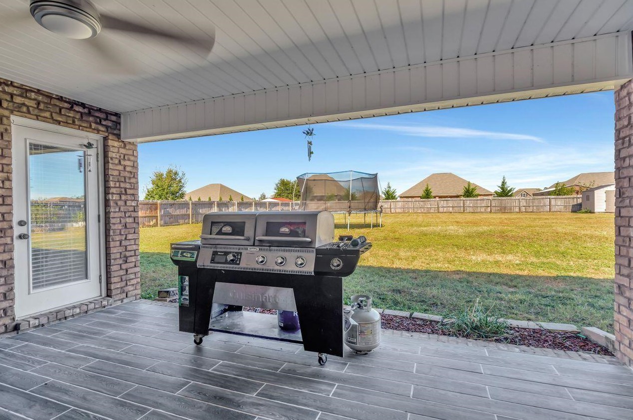 3344 Citrine Cir, Crestview FL  32539-5432 exterior