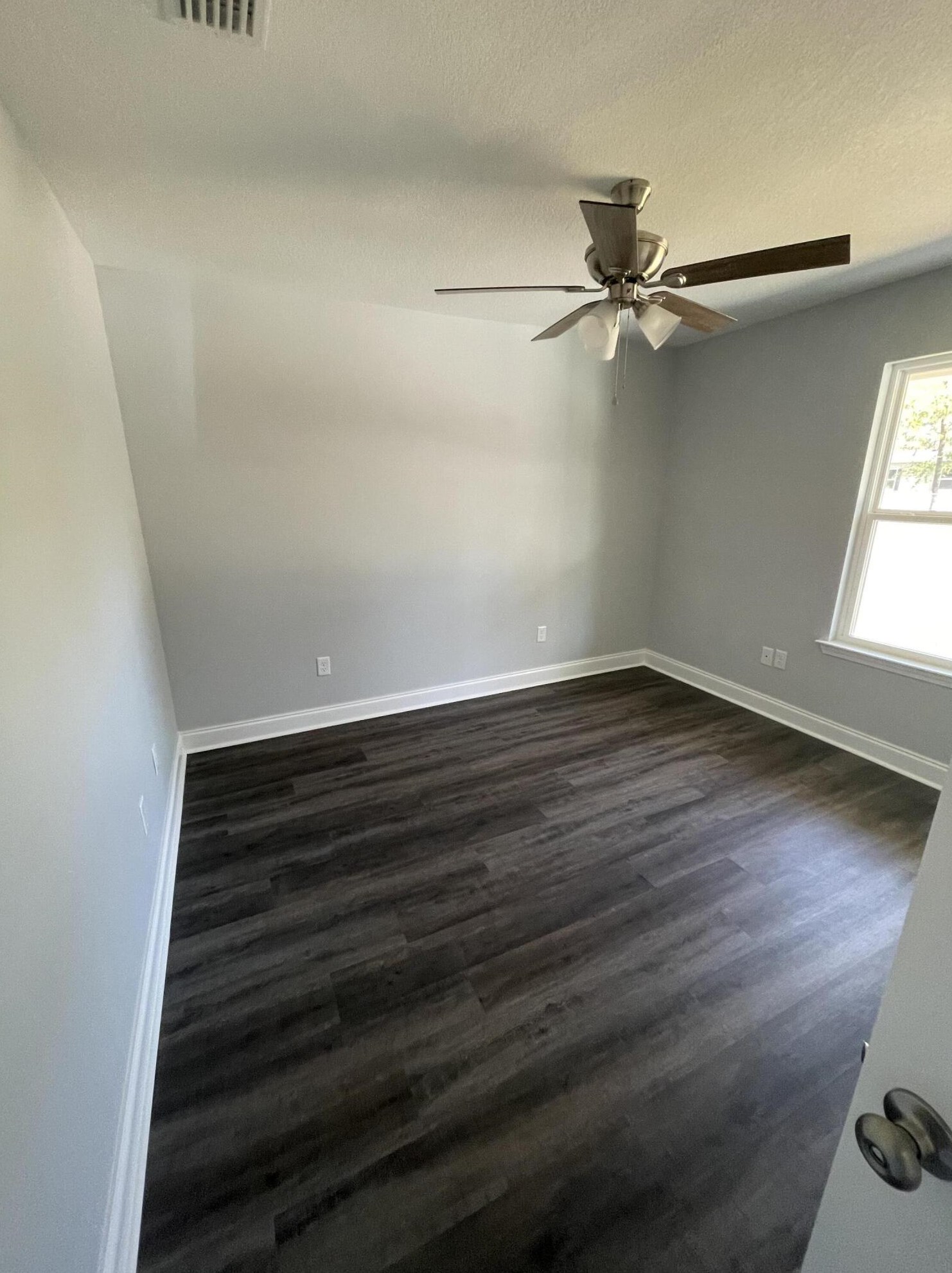 5284 Kervin Rd, Crestview FL  32539-8702 exterior
