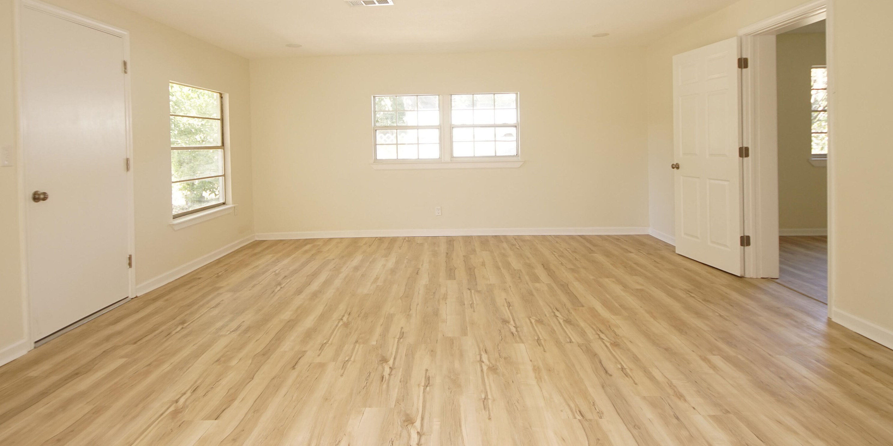 210 Lorraine Dr, Mary Esther FL  32569-1820 exterior