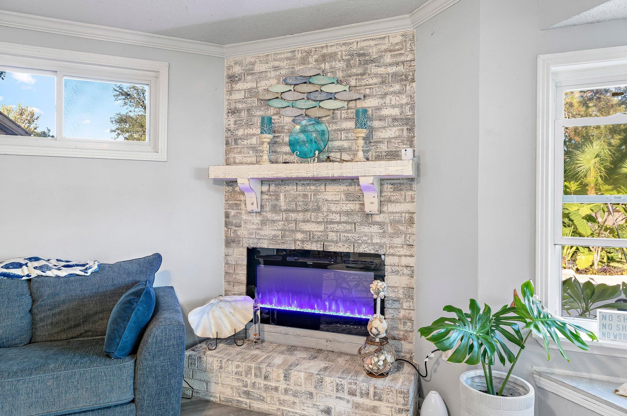 15 Waynel Cir, Fort Walton Beach FL  32548-7247 exterior