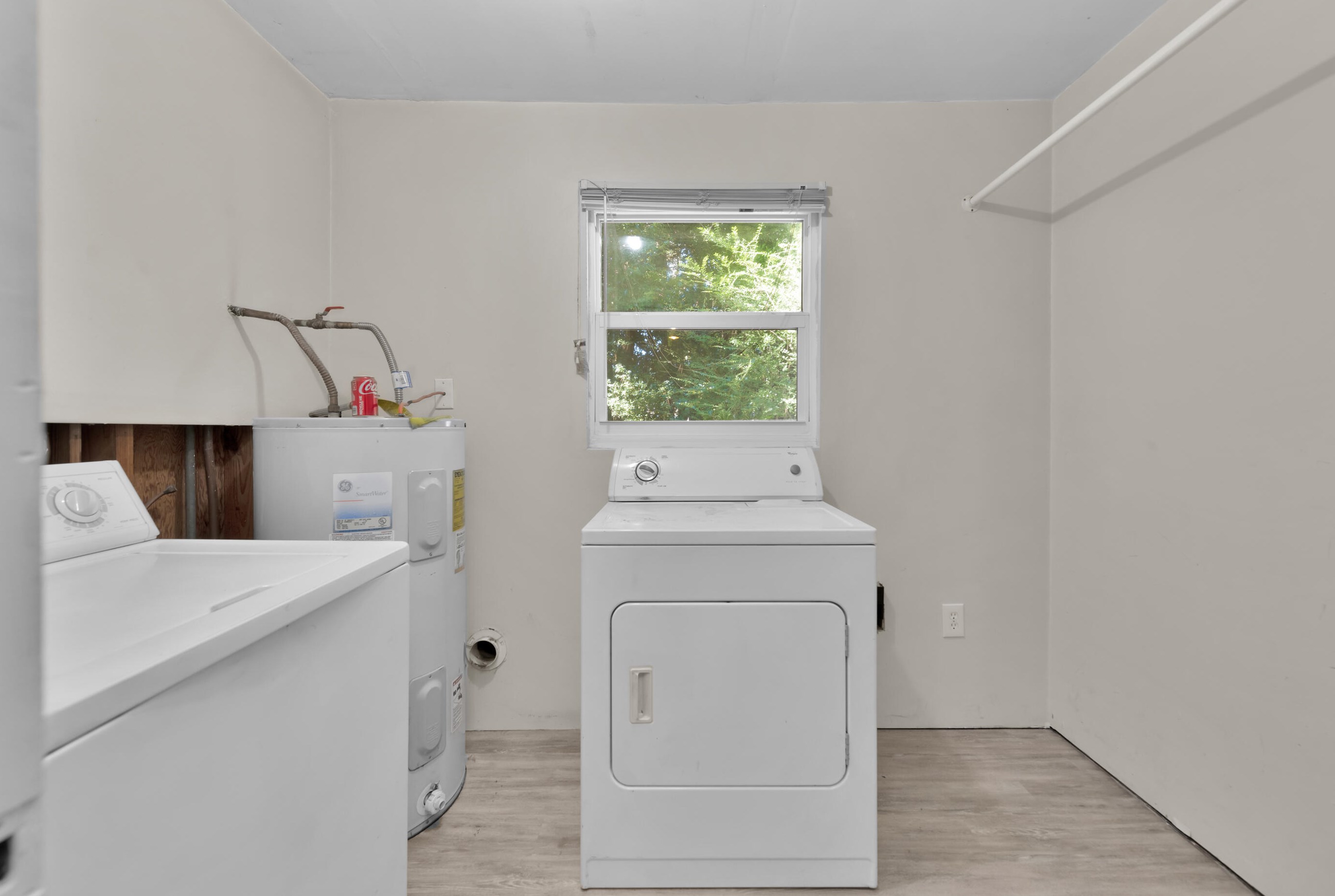 36 Memorial Pkwy, Fort Walton Beach FL  32548-4649 exterior