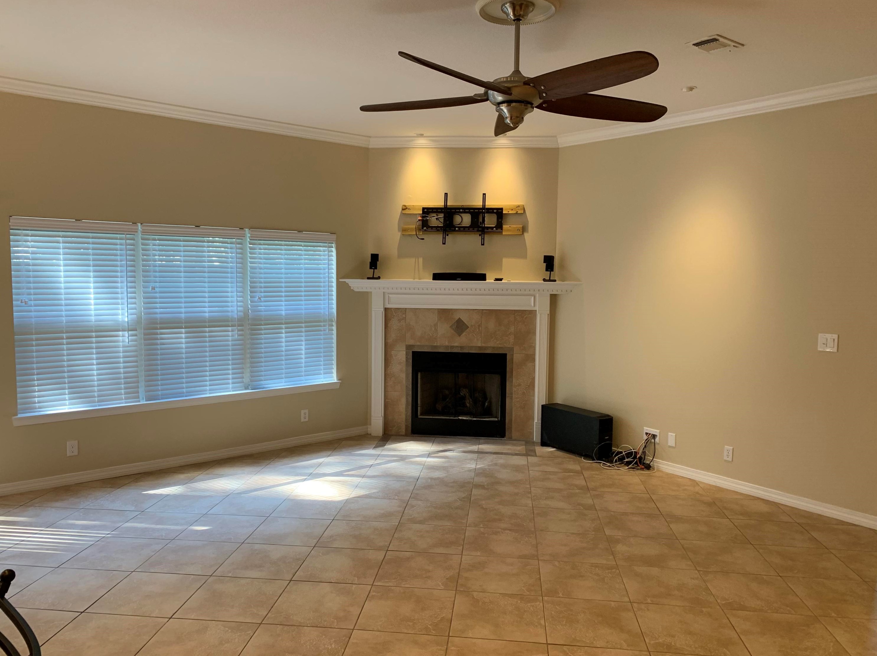 231 Olde Post Rd, Niceville FL  32578-3900 exterior