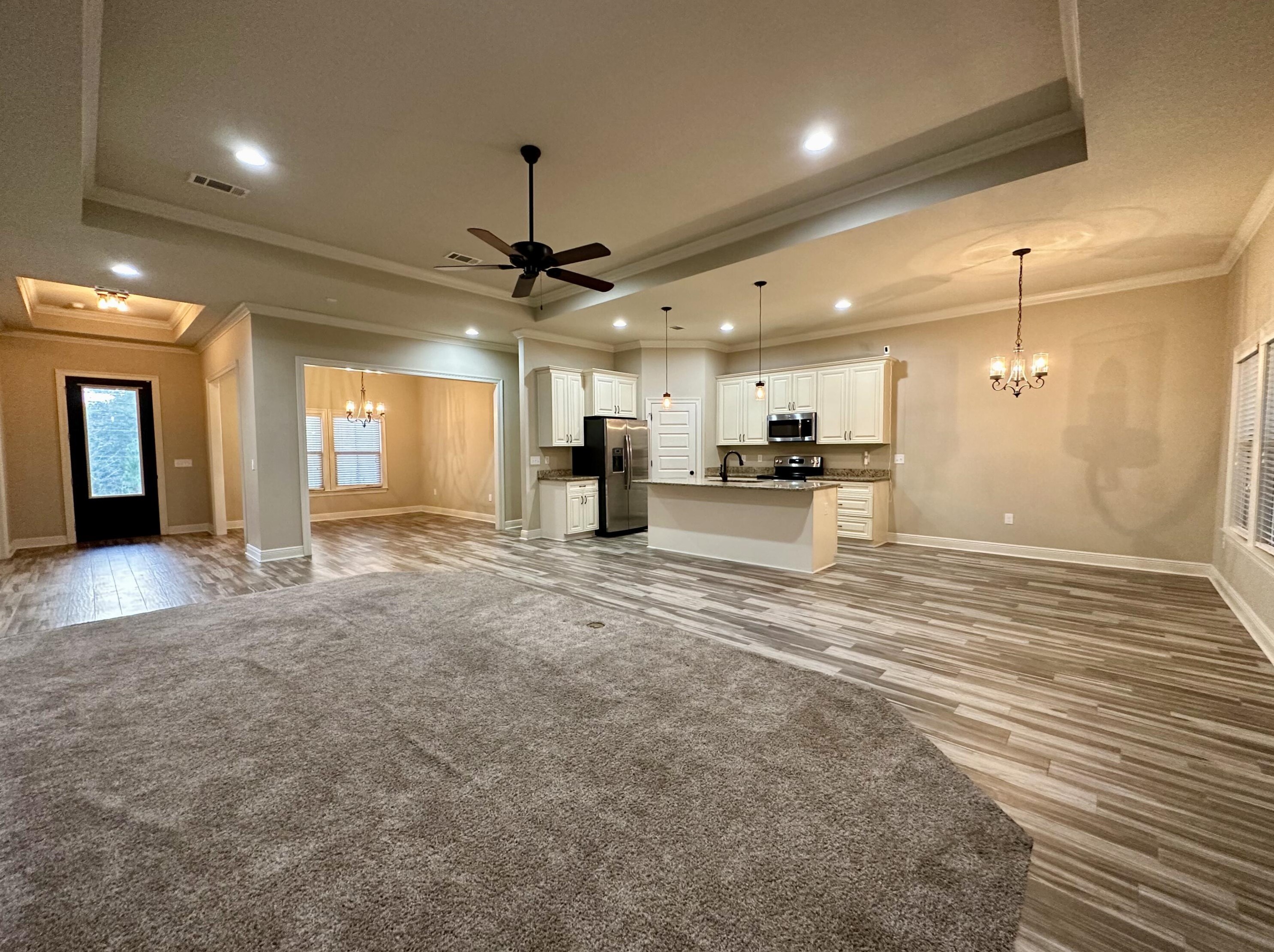 424 Shoal River Dr, Crestview FL  32539-8372 exterior