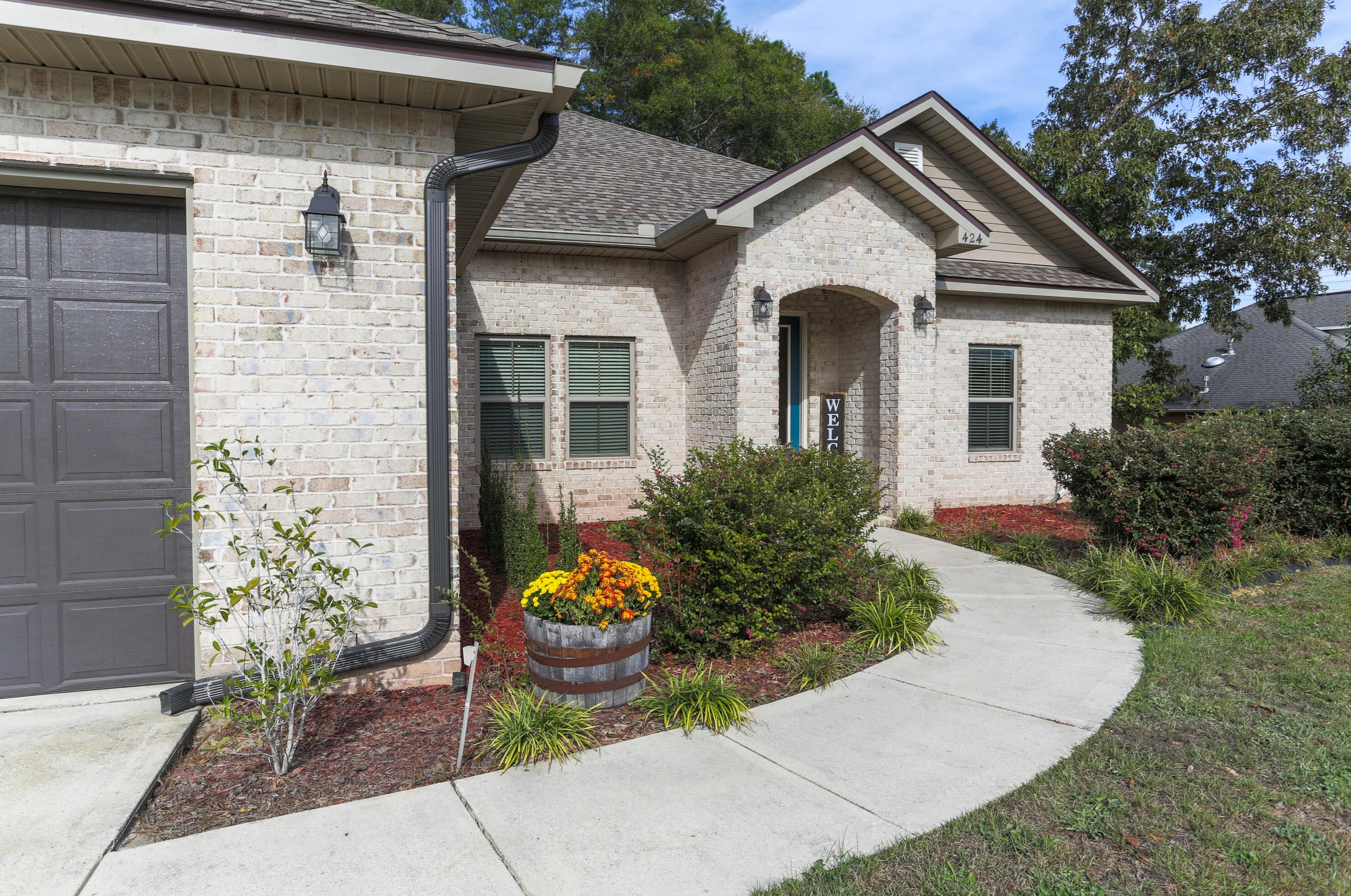 424 Shoal River Dr, Crestview FL  32539-8372 exterior