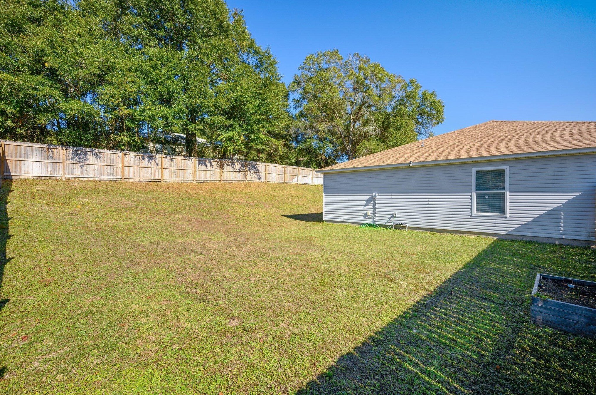 193 Cabana Way, Crestview FL  32536-3303 exterior