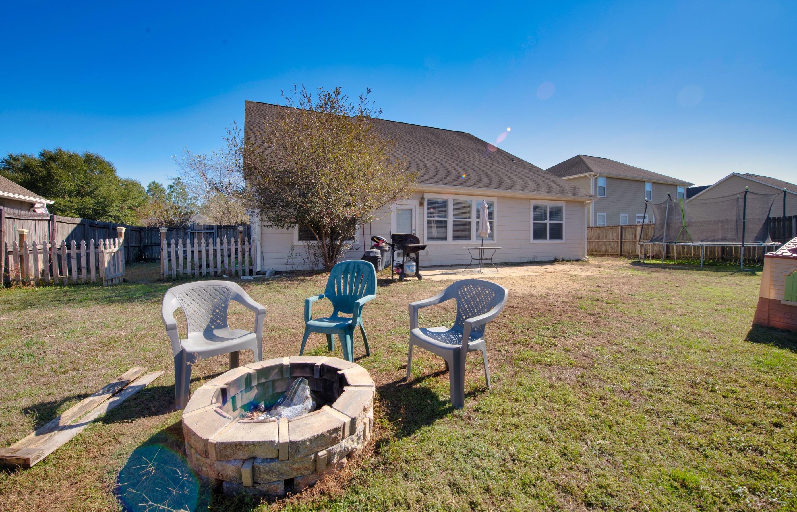 315 Scotch Pine Ln, Crestview FL  32536-2259 exterior