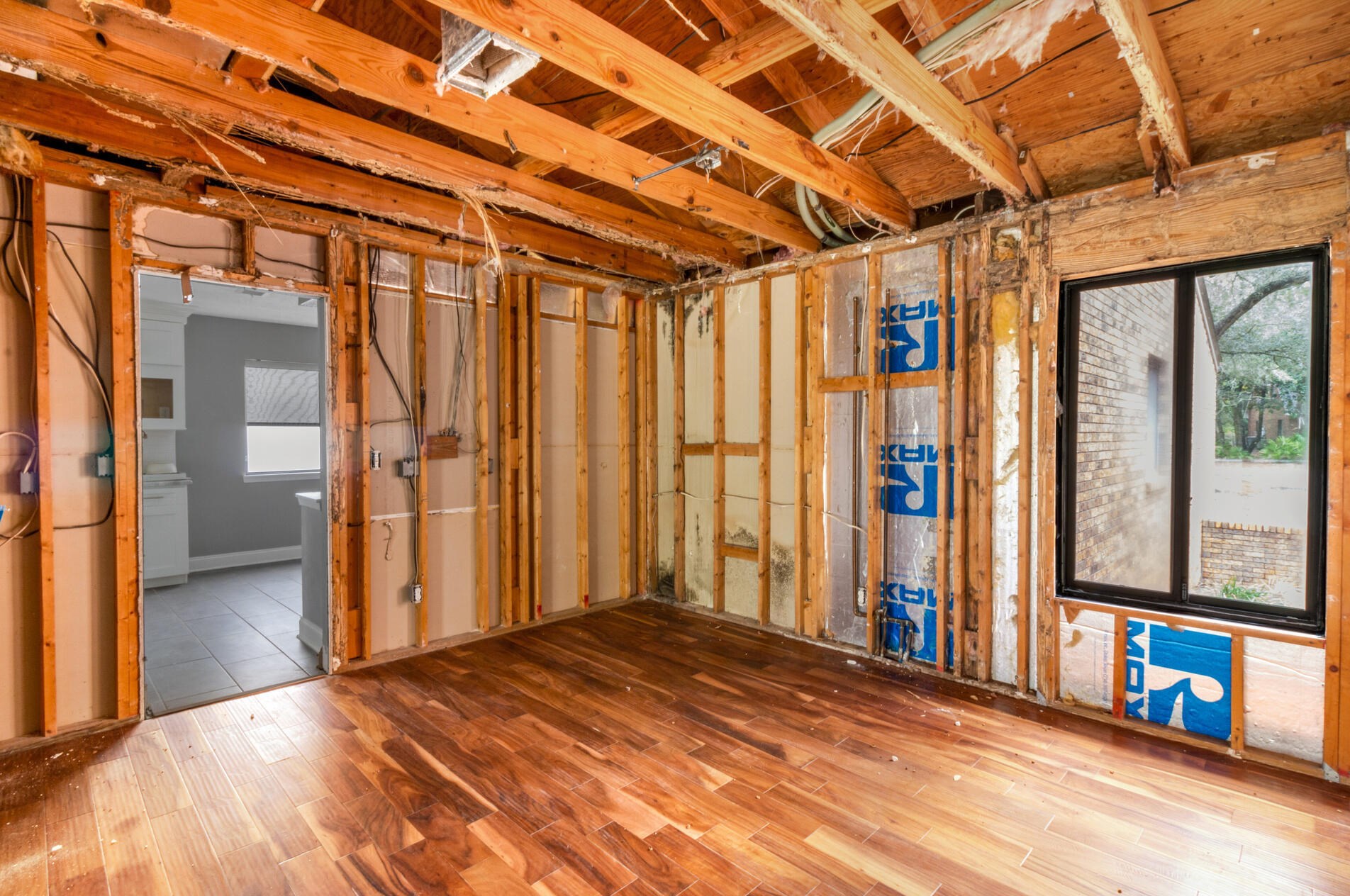 917 Lido Cir, Niceville FL  32578-4404 exterior