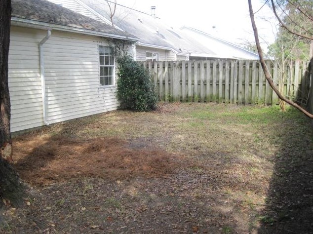 126 Meadowbrook Ct, Niceville FL  32578-9700 exterior