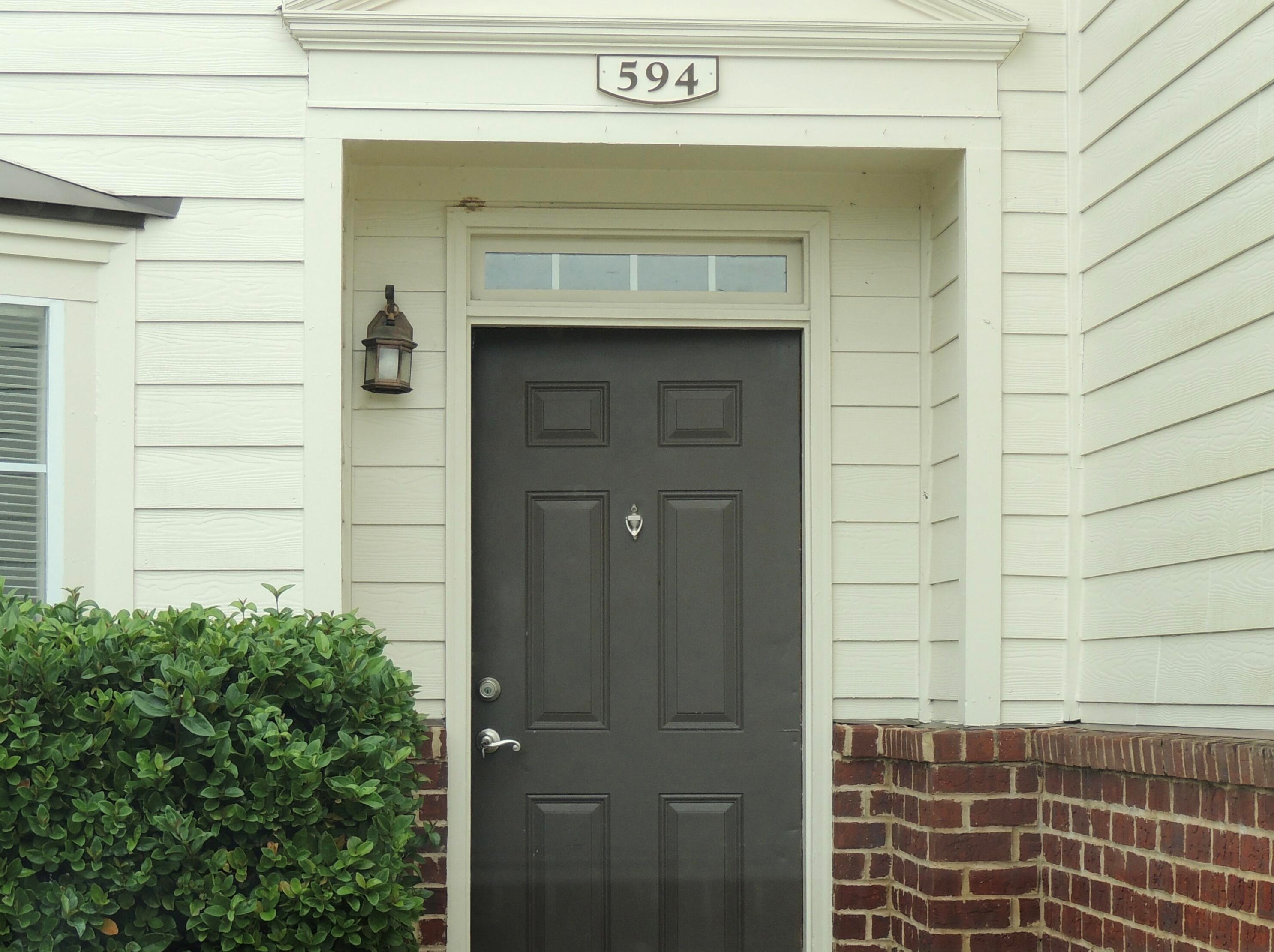 594 Wingspan Way, Crestview FL  32536-2255 exterior