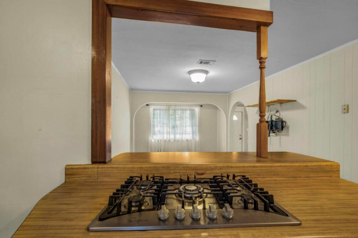 401 Marlowe Dr, Fort Walton Beach FL  32547-2656 exterior