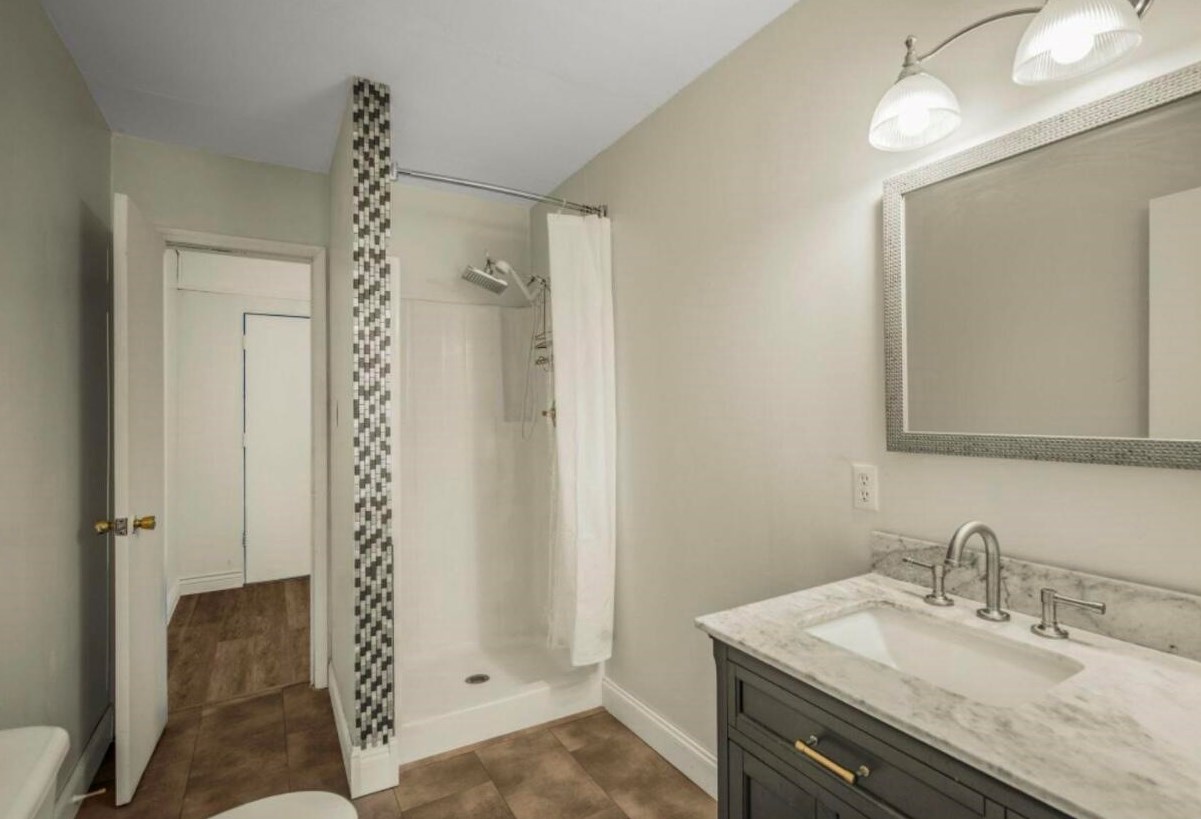 401 Marlowe Dr, Fort Walton Beach FL  32547-2656 exterior