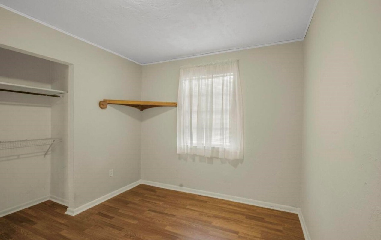 401 Marlowe Dr, Fort Walton Beach FL  32547-2656 exterior