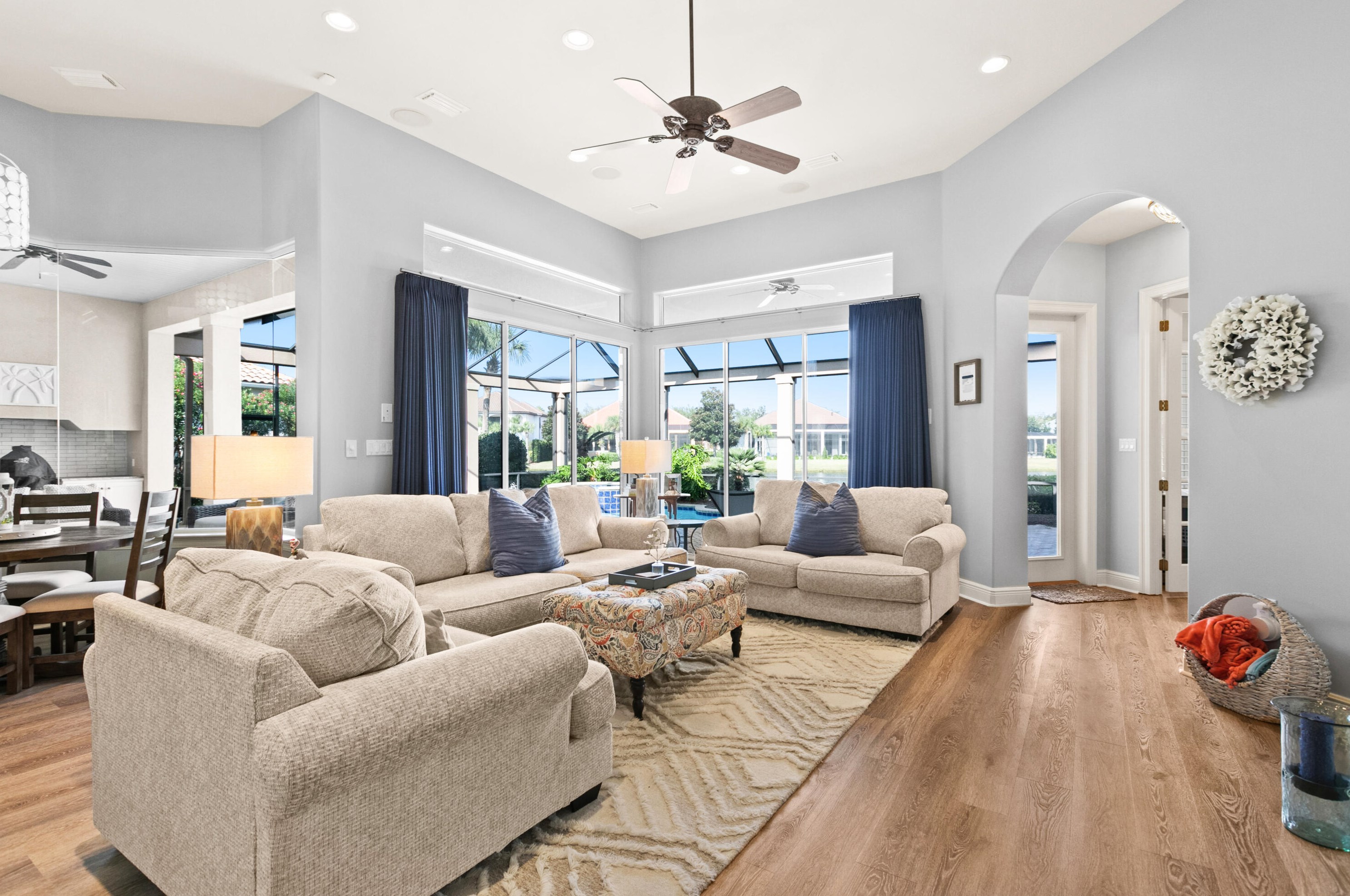 431 Captains Cir, Destin FL  32541-5307 exterior