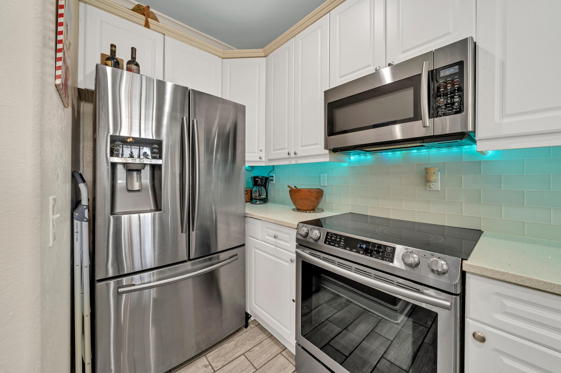 60 Blue Crab Loop, Panama City FL 32413-6154 exterior