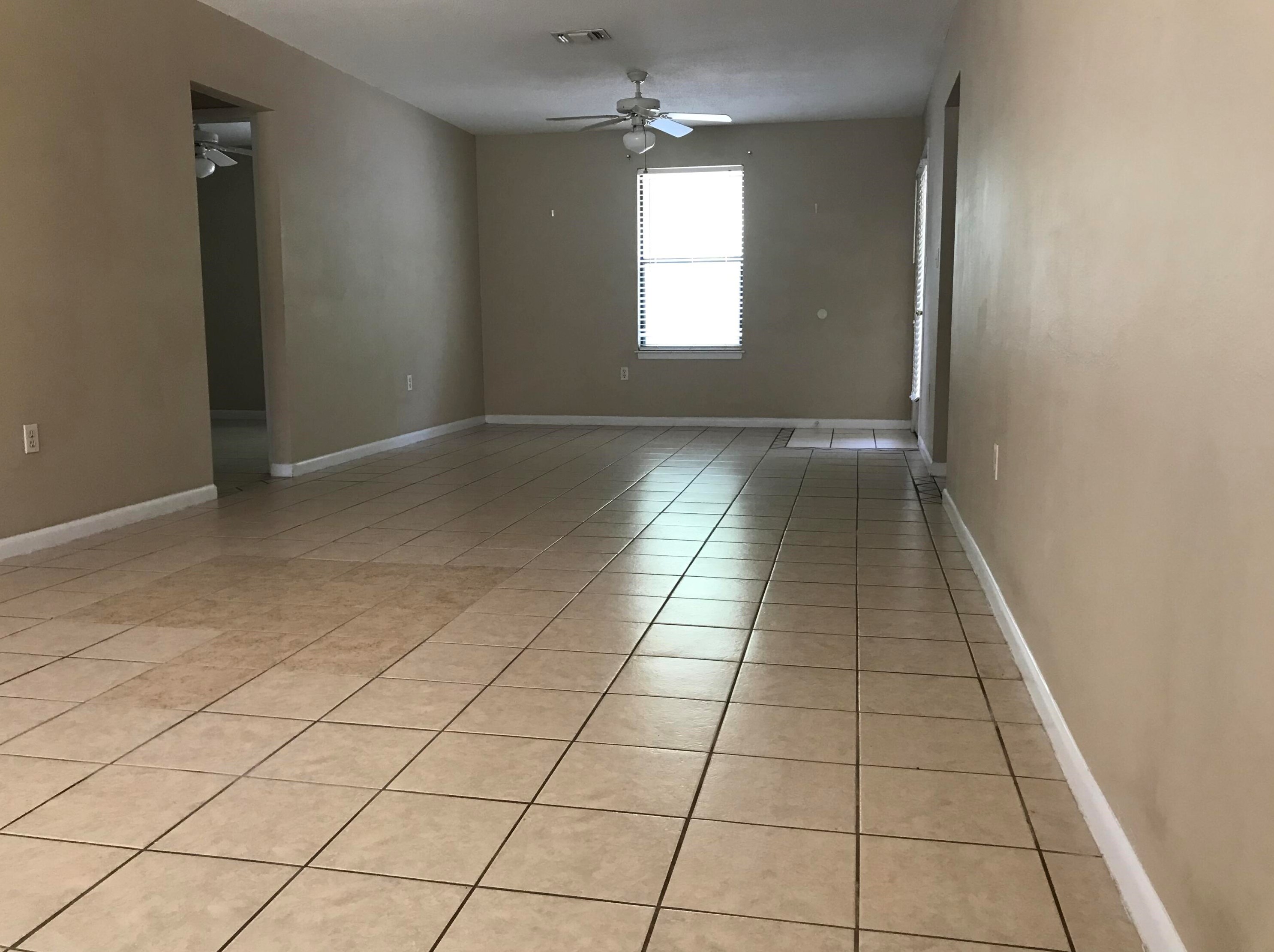 4998 Okaloosa Ln, Crestview FL  32539-6000 exterior