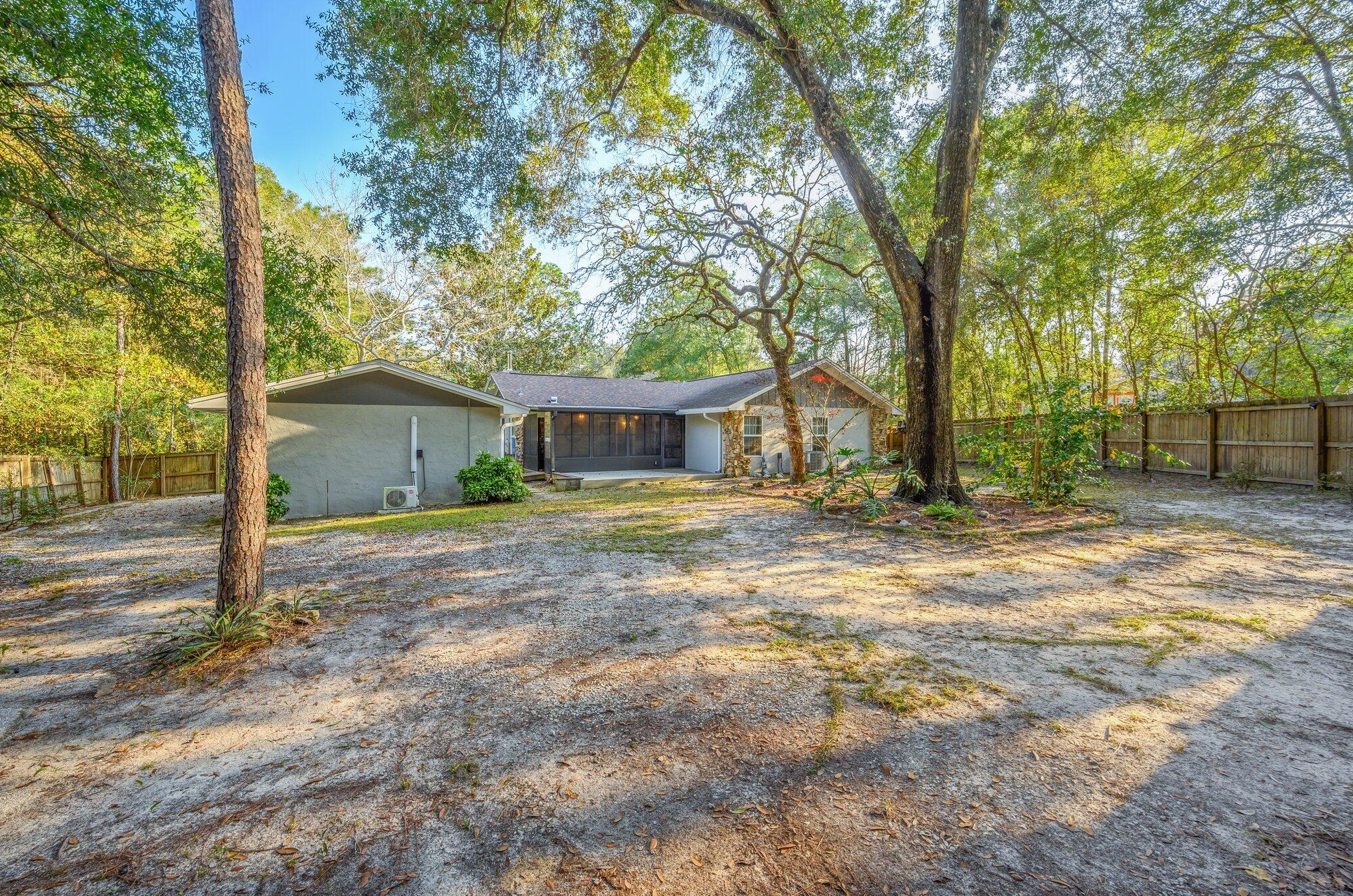 107 Shell Dr, Crestview FL  32536-9557 exterior