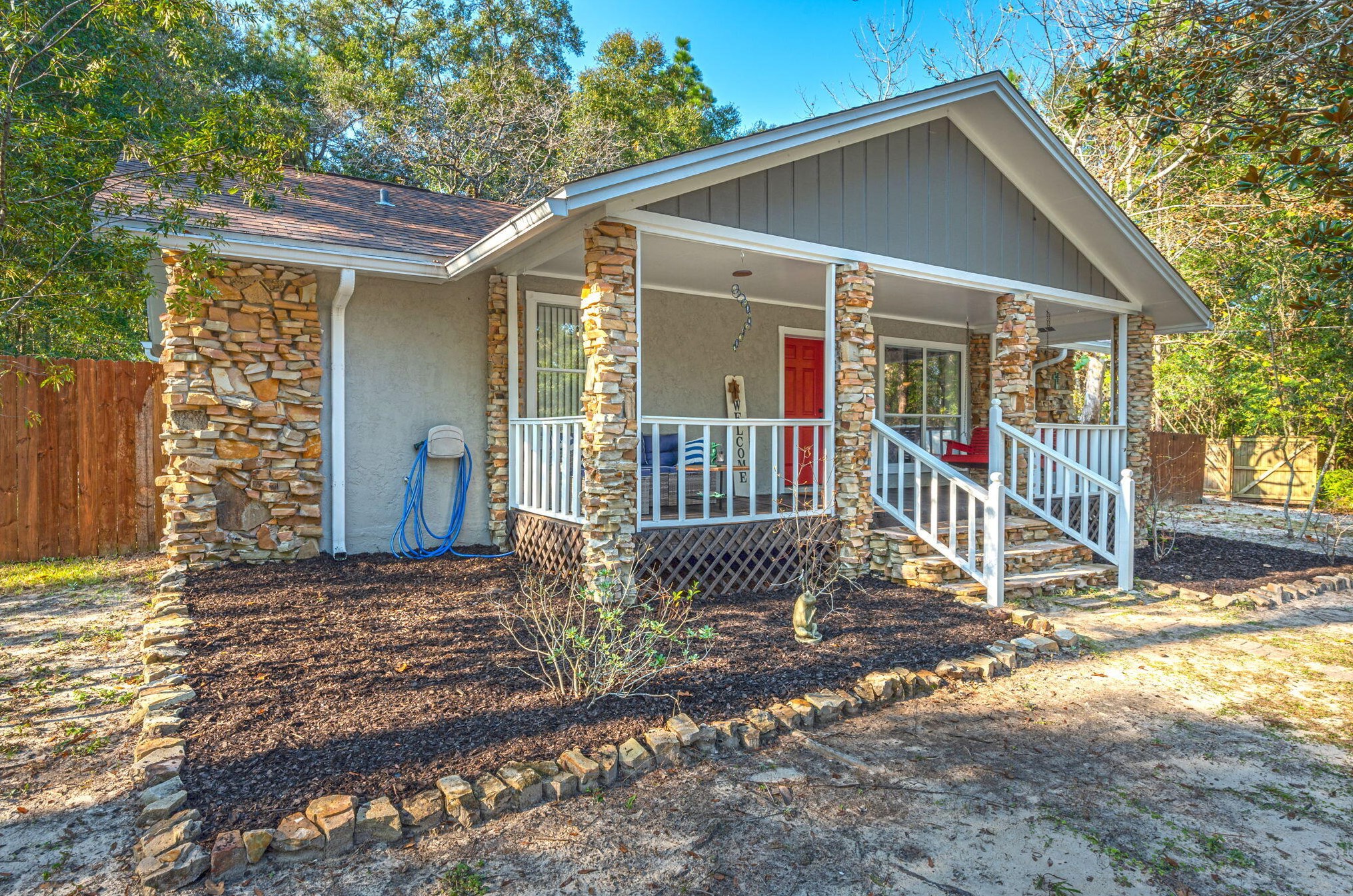 107 Shell Dr, Crestview FL  32536-9557 exterior