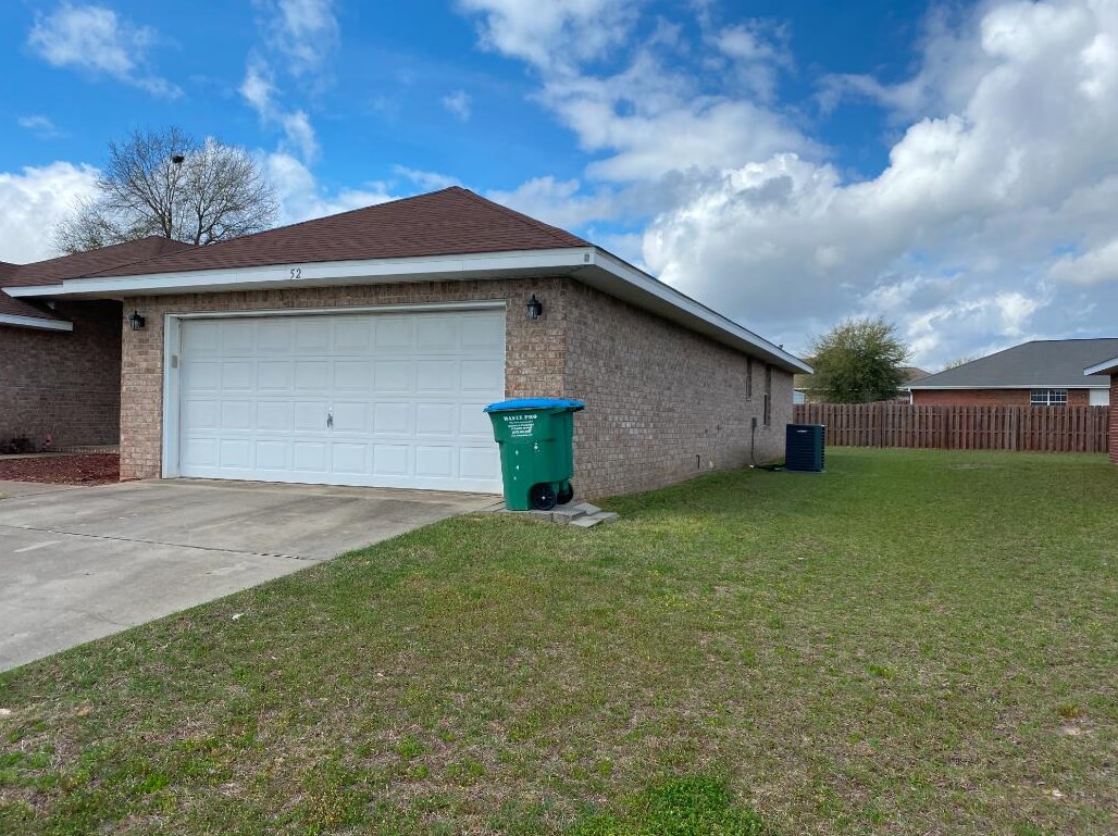 252 Citadel Ln, Crestview FL  32539-4359 exterior
