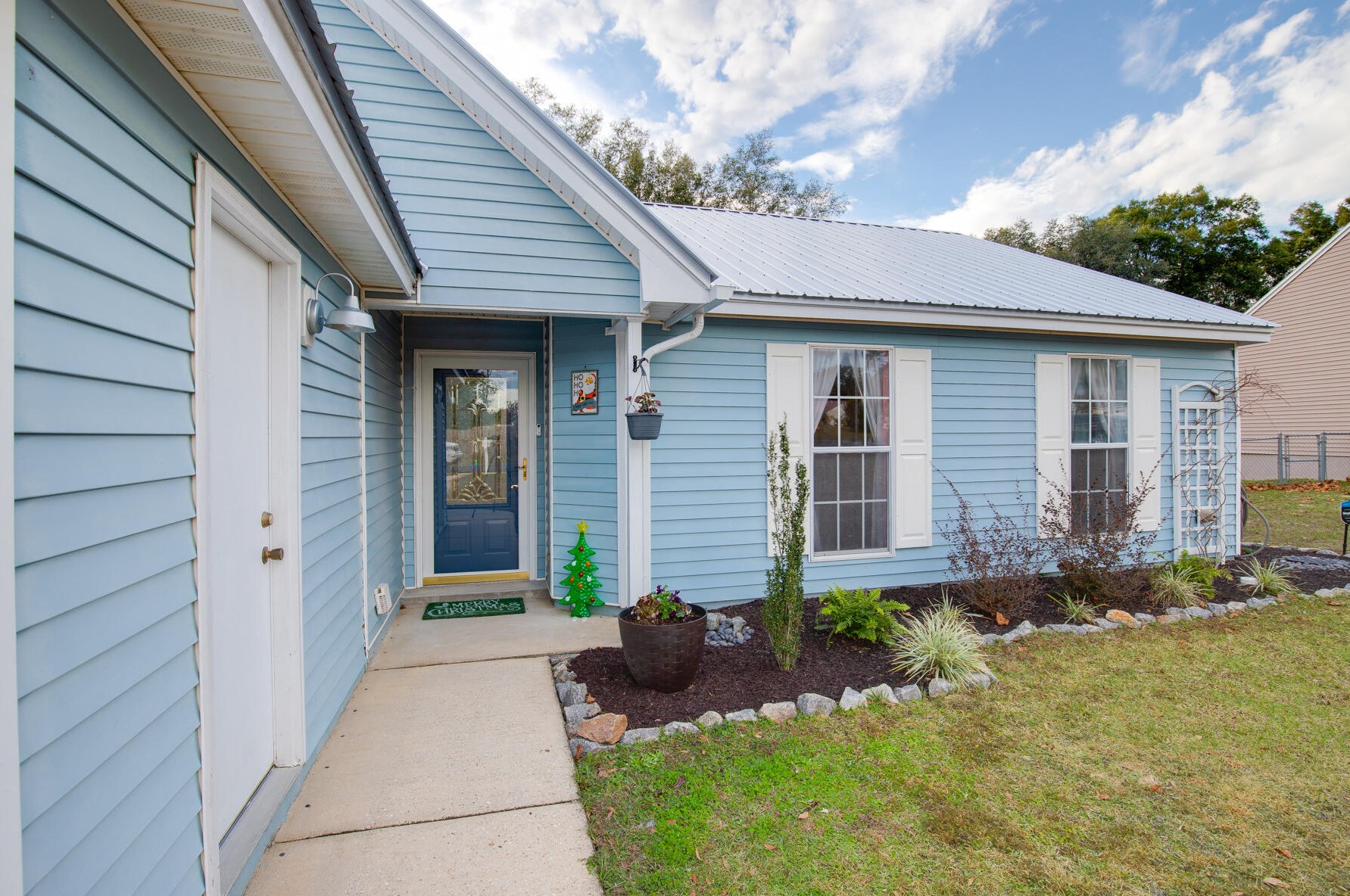 2826 Penney Ln, Crestview FL  32539-6322 exterior
