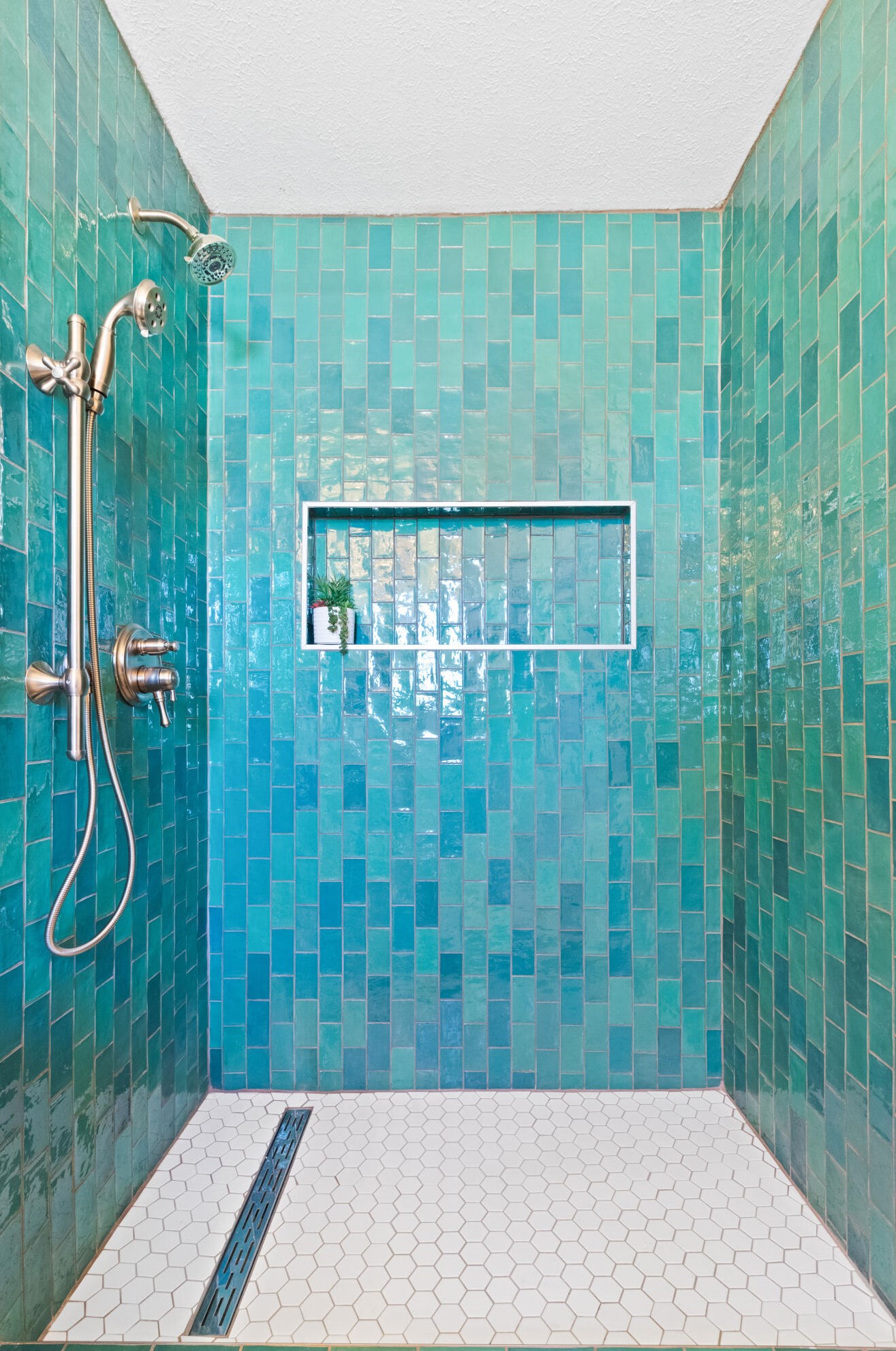 21516 Dolphin Ave, Panama City FL  32413-3303 exterior