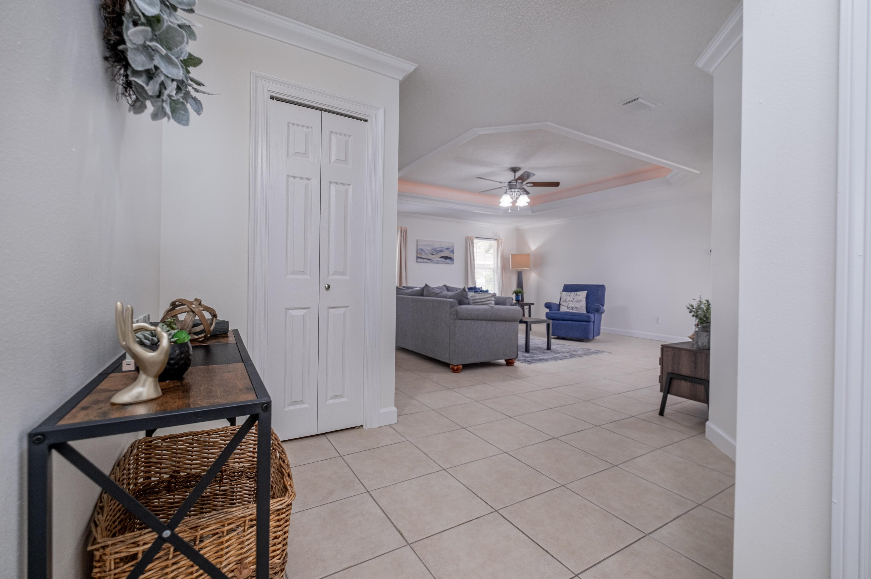 98 Point Comfort Rd, Mary Esther FL  32569-2096 exterior