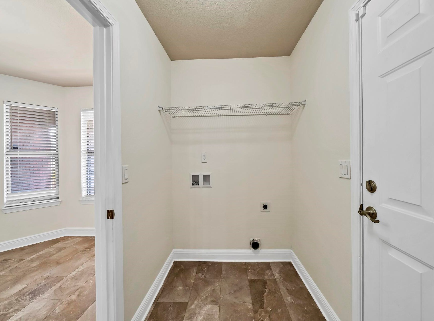 125 Bronze Cir, Crestview FL  32539-4365 exterior