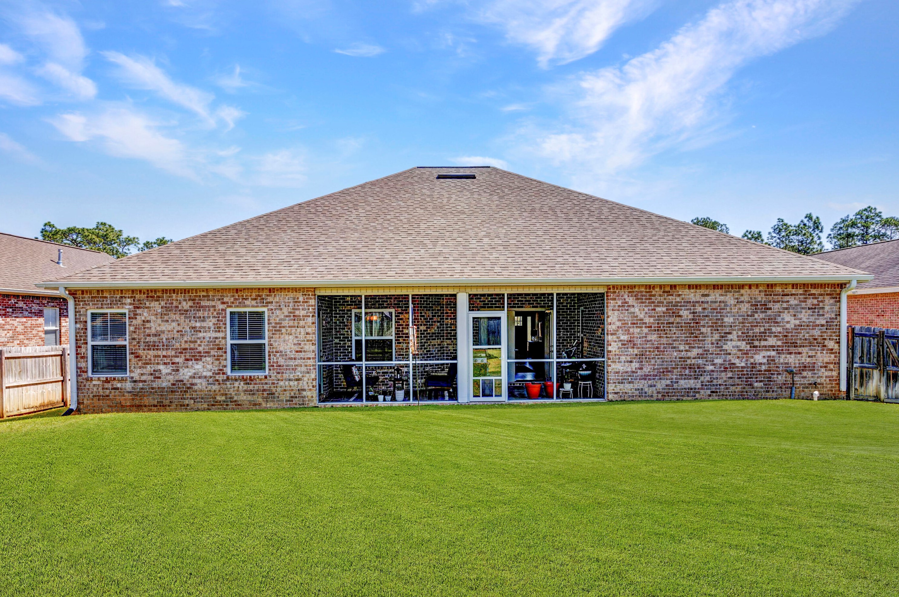 107 Alicia Dr, Crestview FL  32536-5297 exterior
