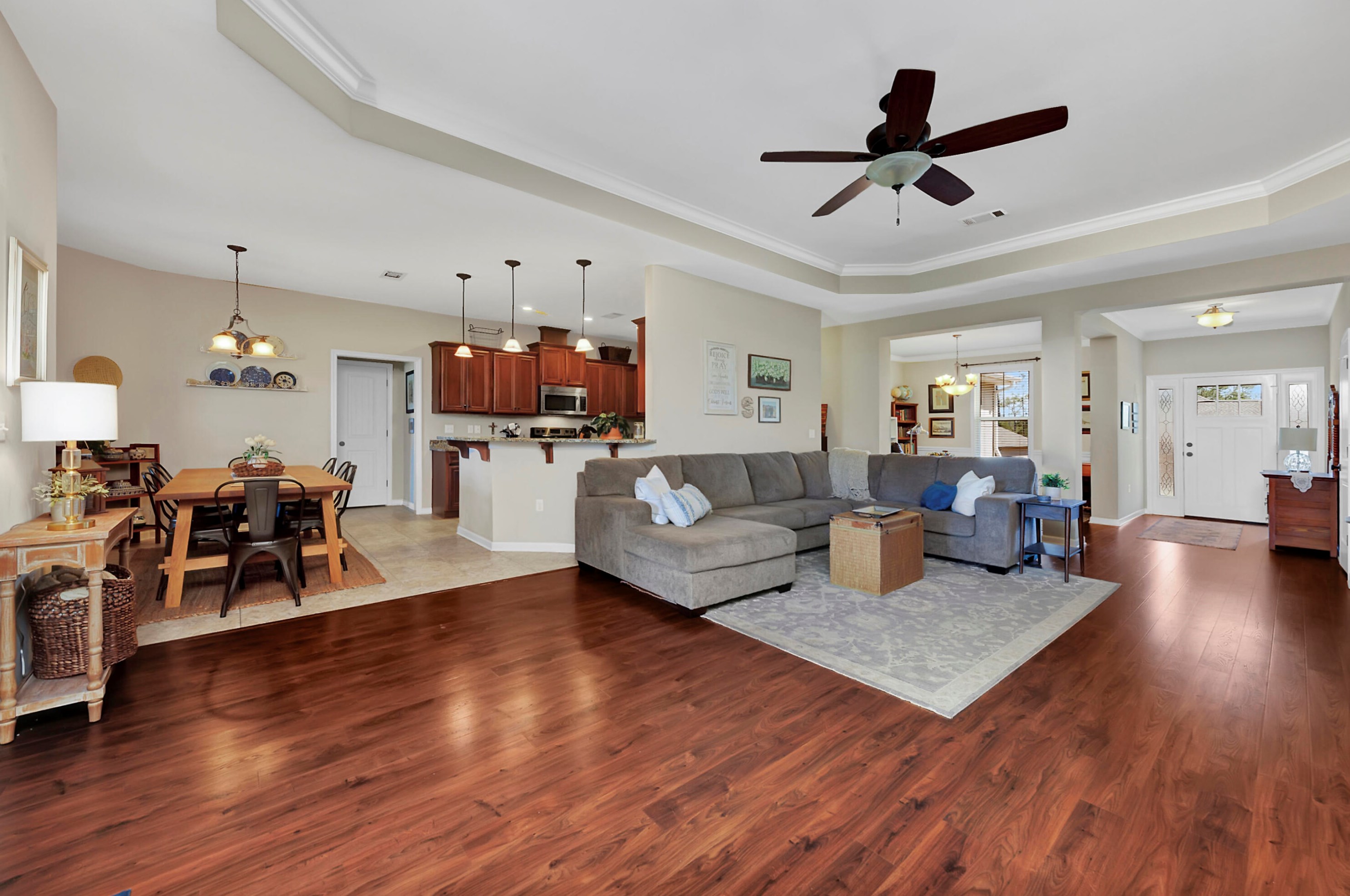 107 Alicia Dr, Crestview FL  32536-5297 exterior