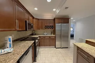 10 Harbor Blvd, Destin, FL 32541 - Photo 9