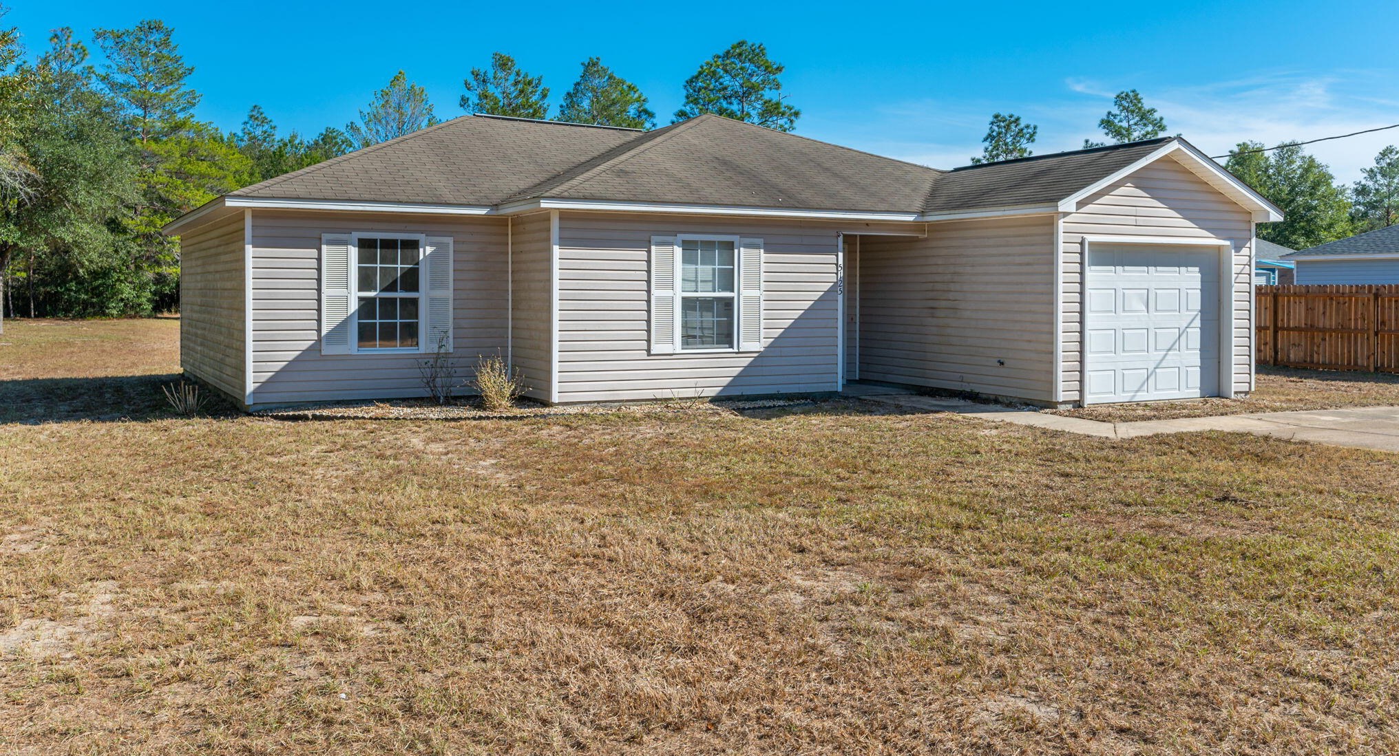 5125 Colt Dr, Crestview FL  32539-5825 exterior