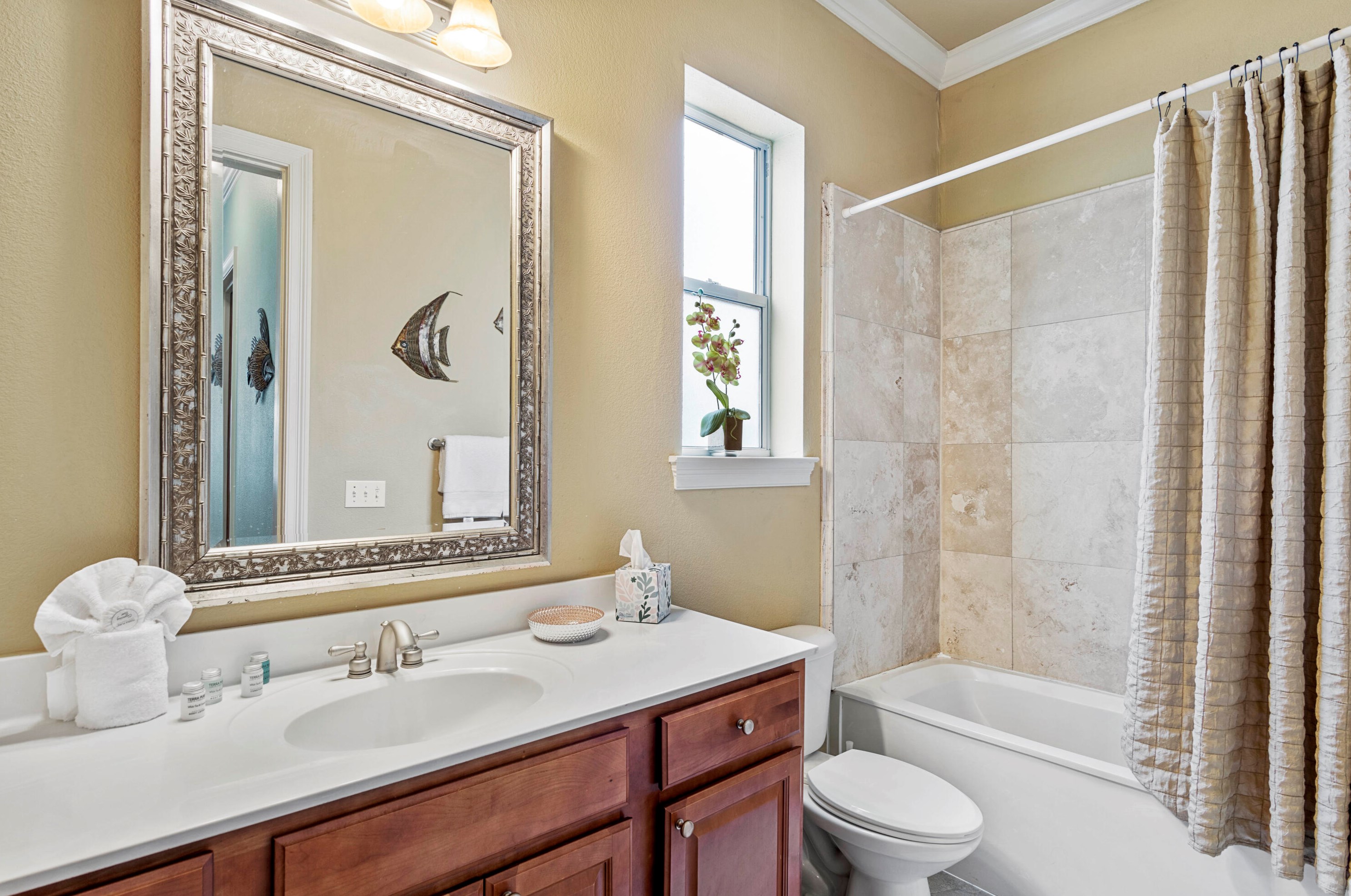 225 Grand Key Loop, Destin FL exterior