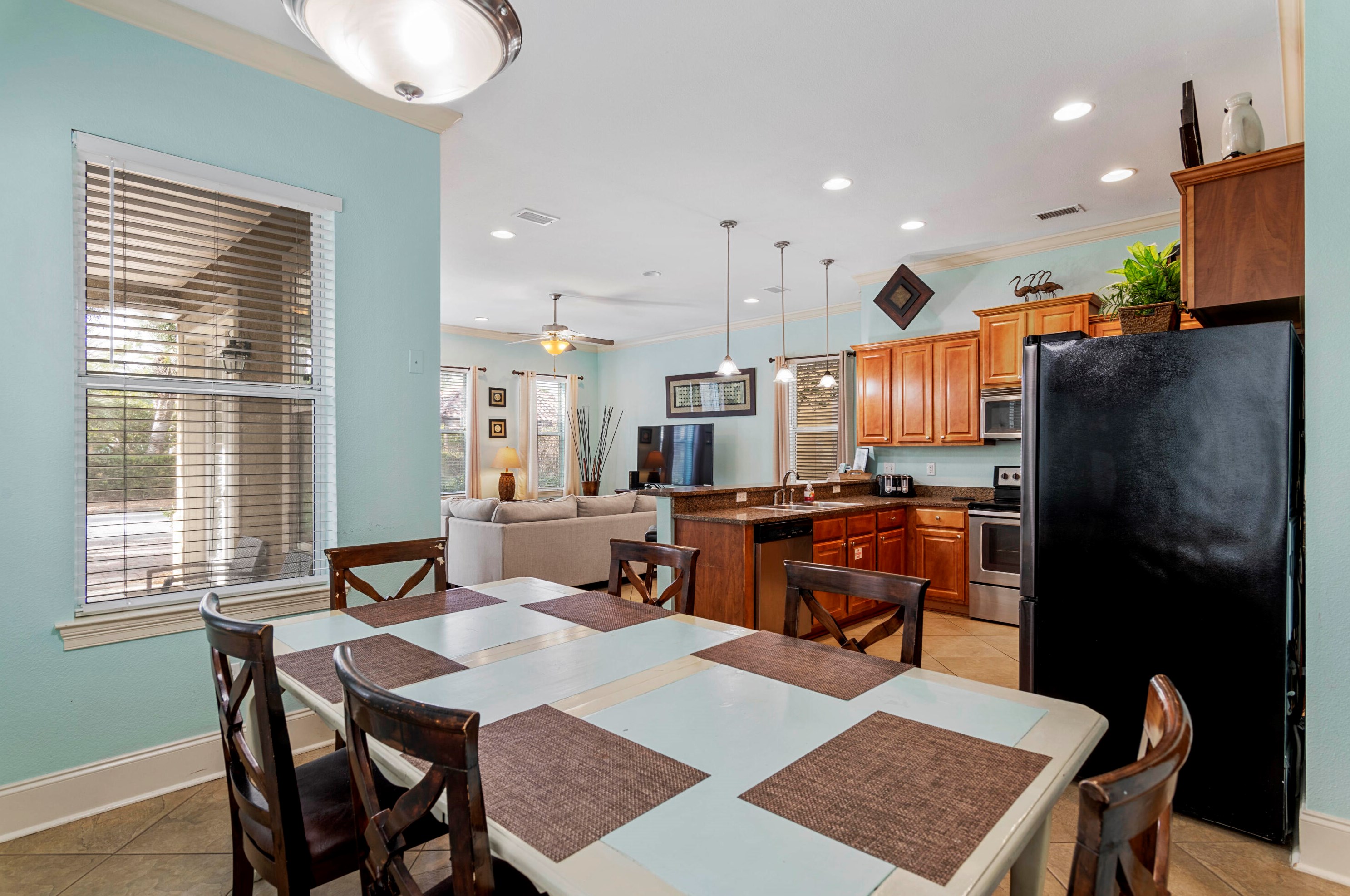 225 Grand Key Loop, Destin FL exterior