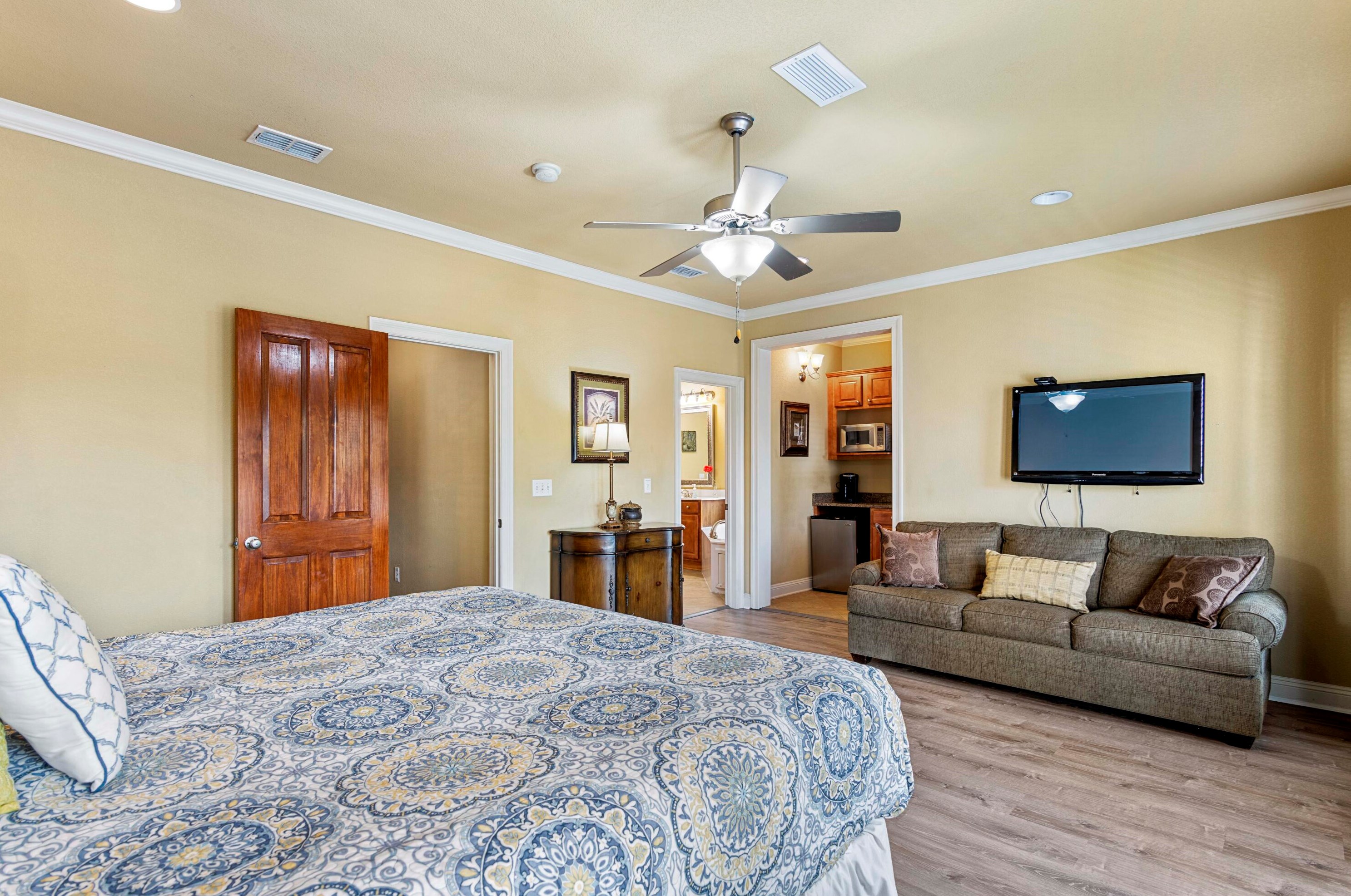 225 Grand Key Loop, Destin FL exterior