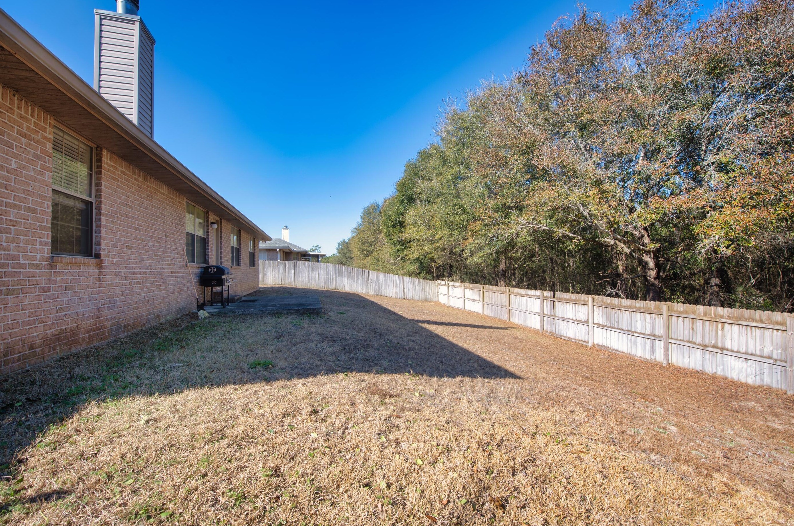 235 Citadel Ln, Crestview FL  32539-4360 exterior