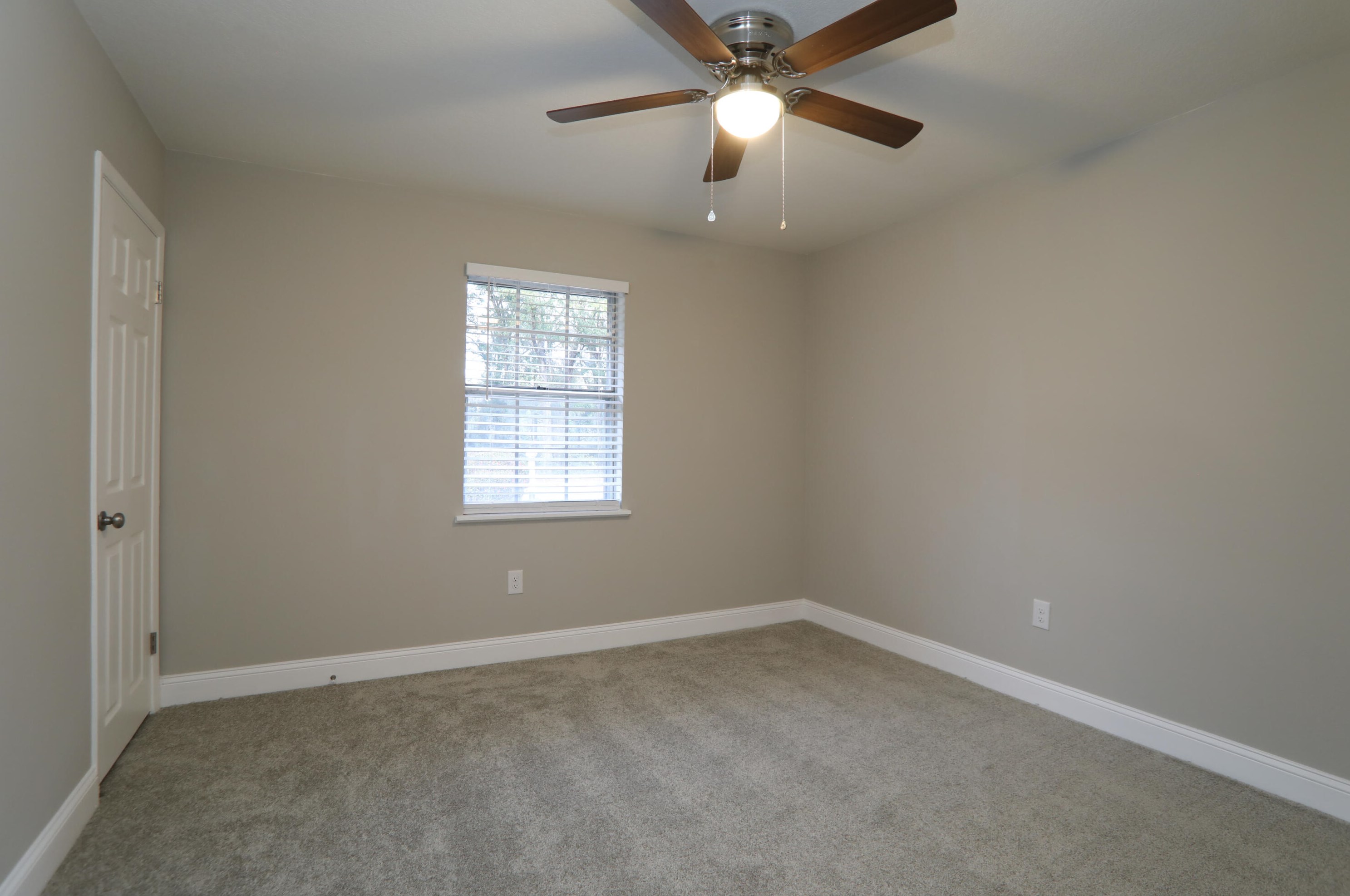 205 Grimes Ave, Crestview FL  32536-3812 exterior