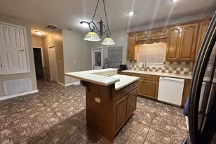 5771 Flora Lee Ln, Crestview, FL 32539 - Photo 7