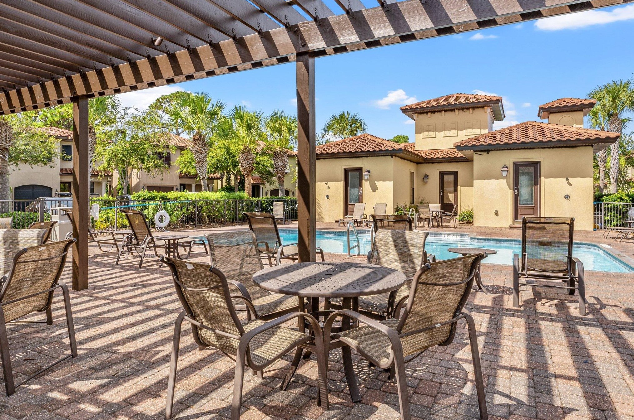 1891 Baytowne Loop, Destin FL  32550-5892 exterior