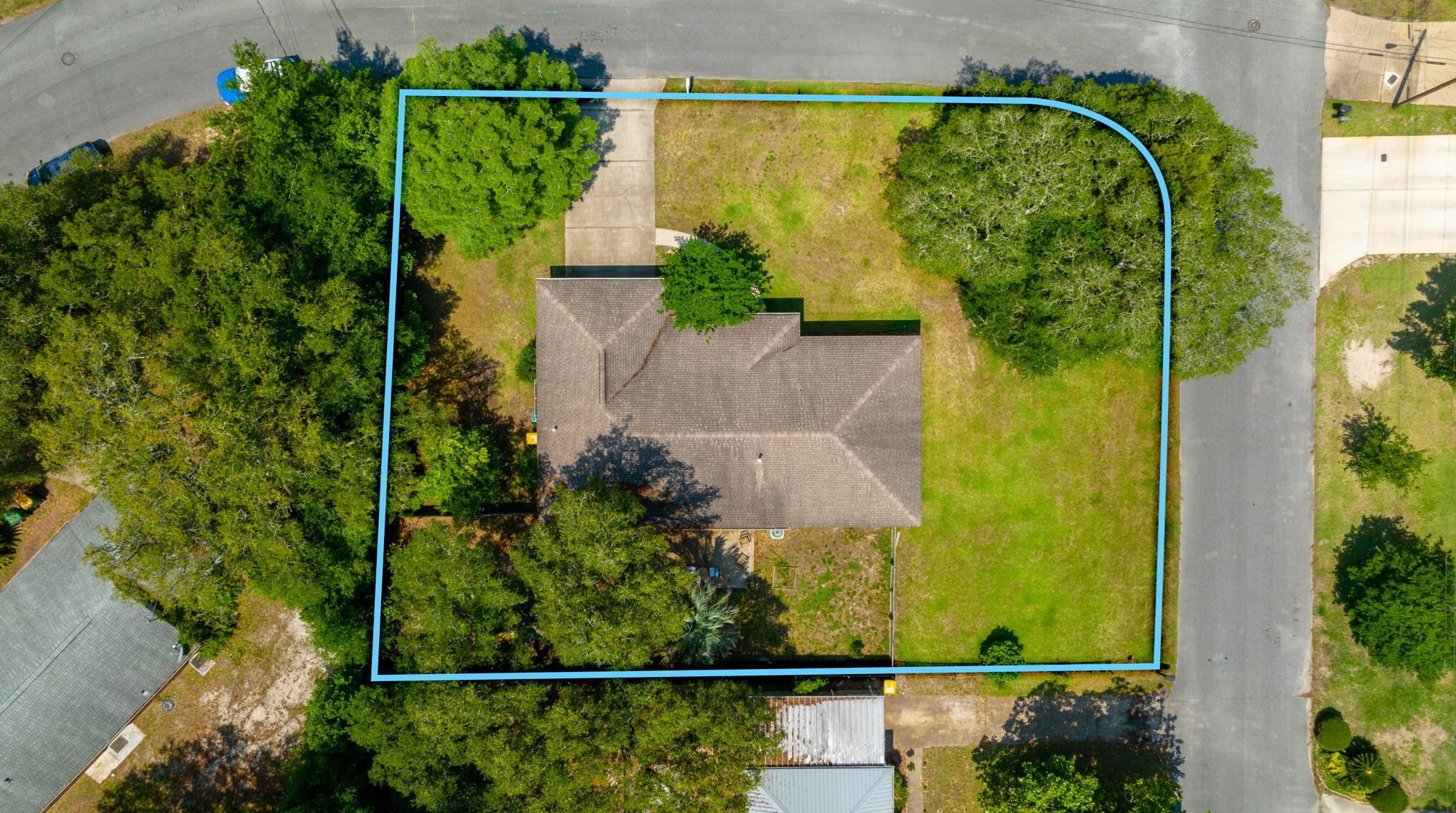 220 Pilgrim Ave, Fort Walton Beach FL  32547-3217 exterior