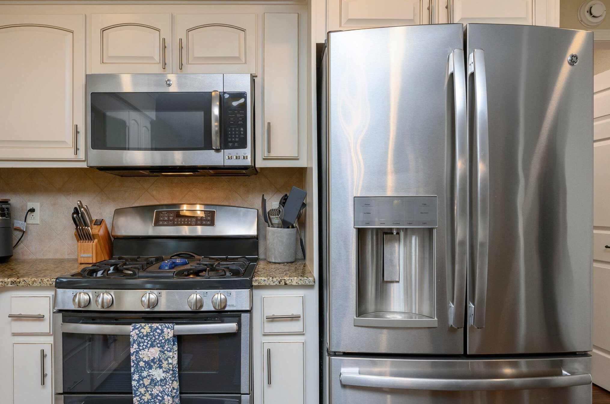 220 Pilgrim Ave, Fort Walton Beach FL  32547-3217 exterior