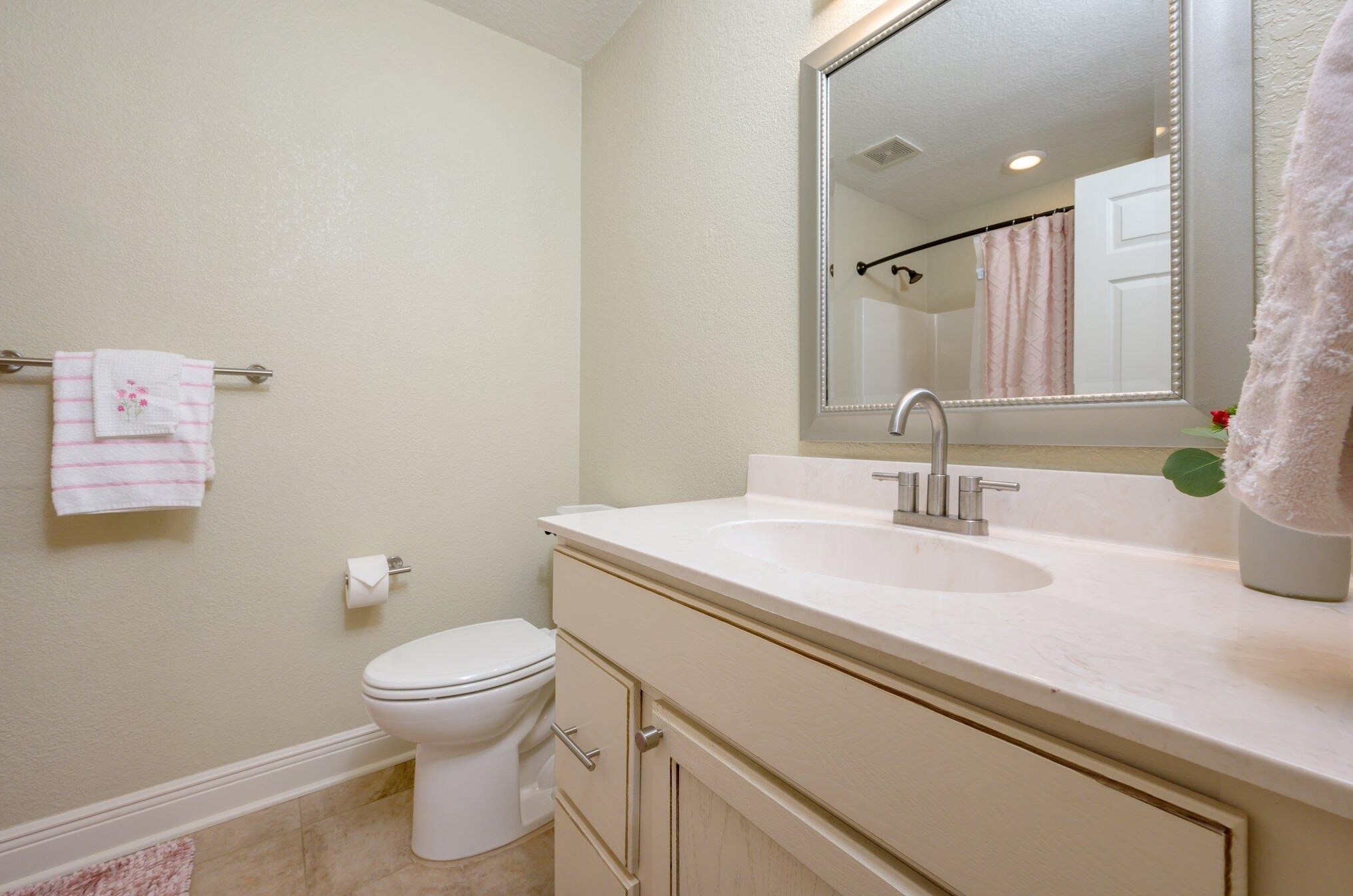 220 Pilgrim Ave, Fort Walton Beach FL  32547-3217 exterior